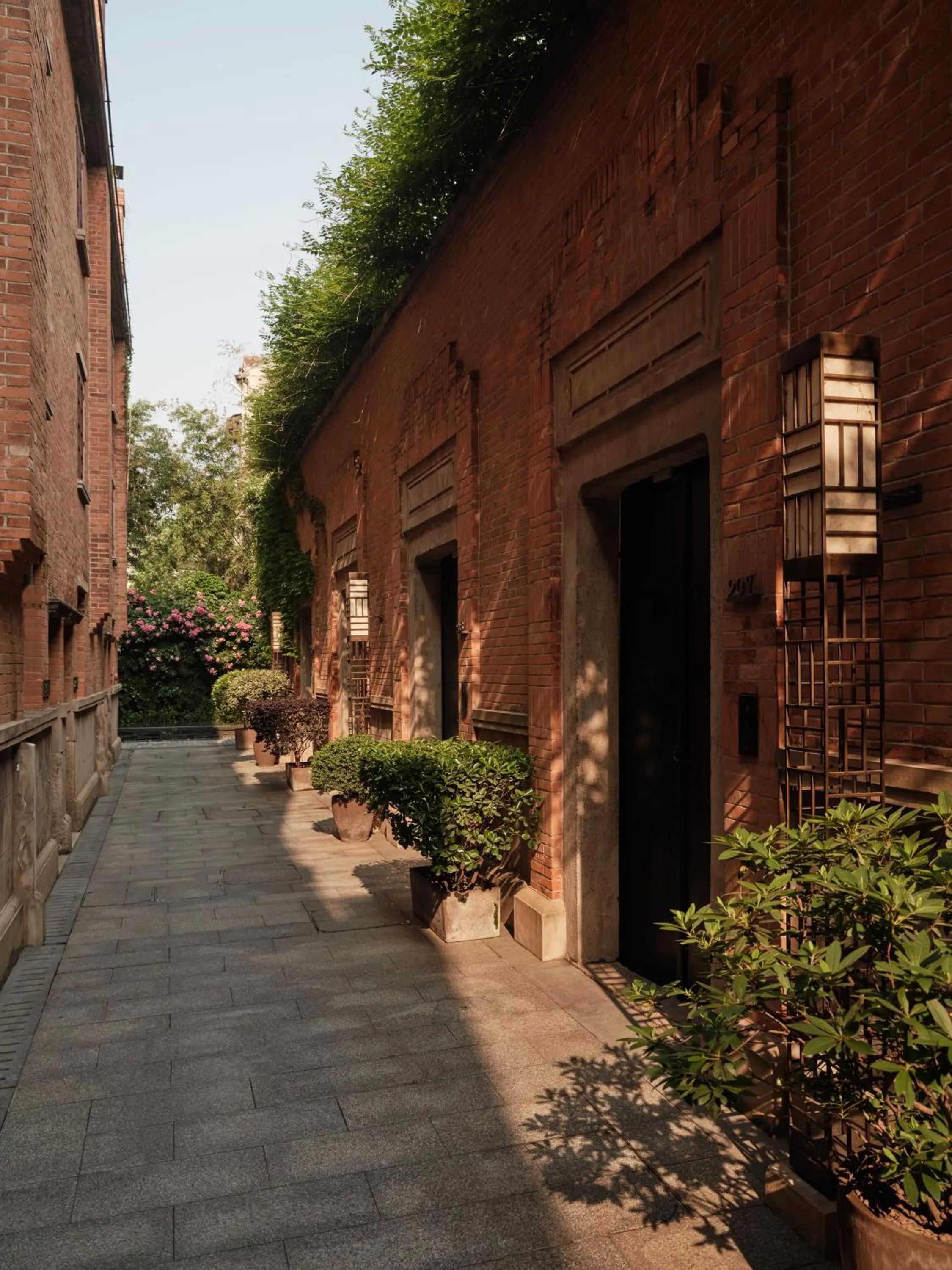 Property building in Capella Shanghai, Jian Ye Li