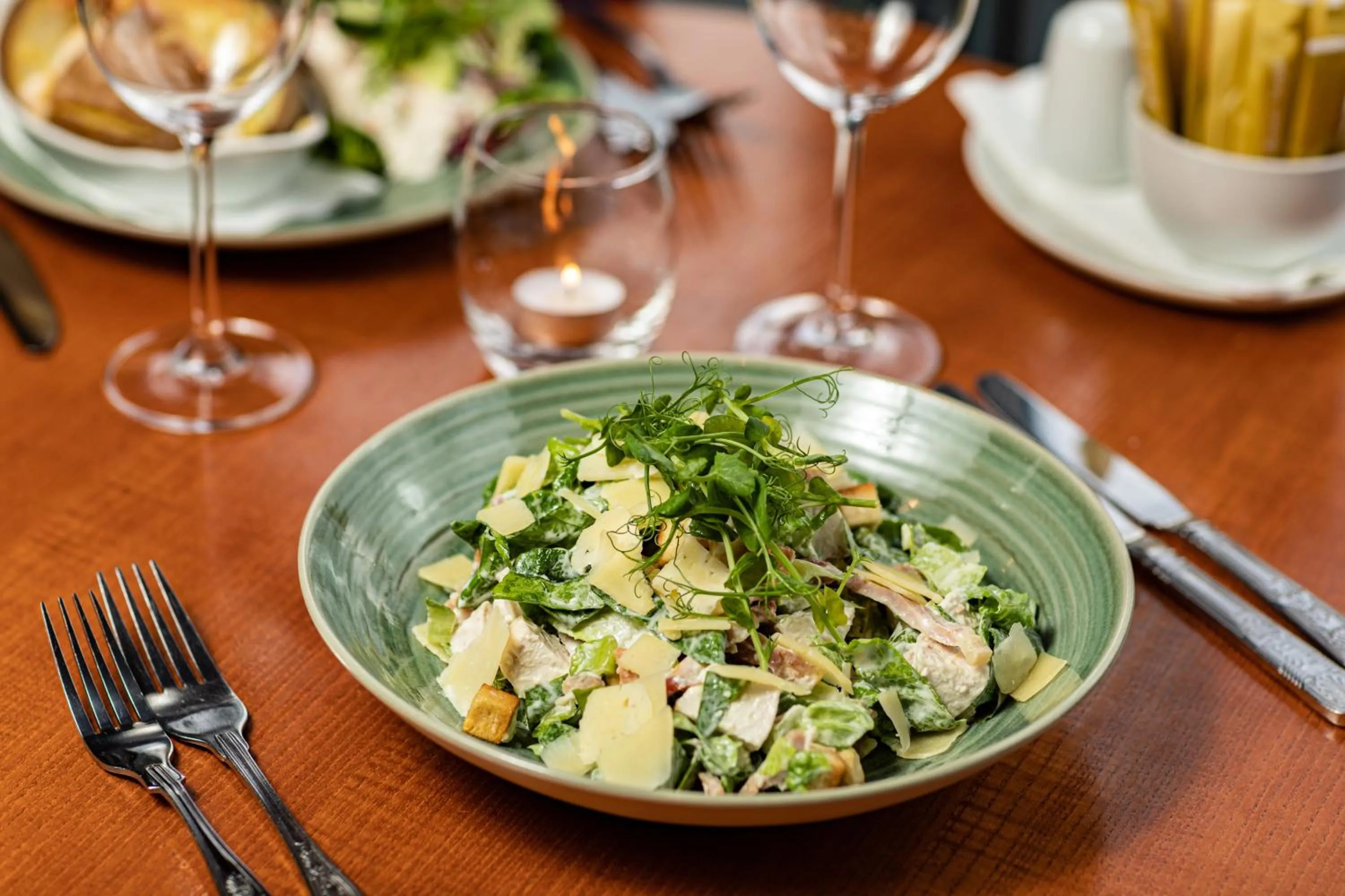 Restaurant/places to eat in Station House Hotel Letterkenny