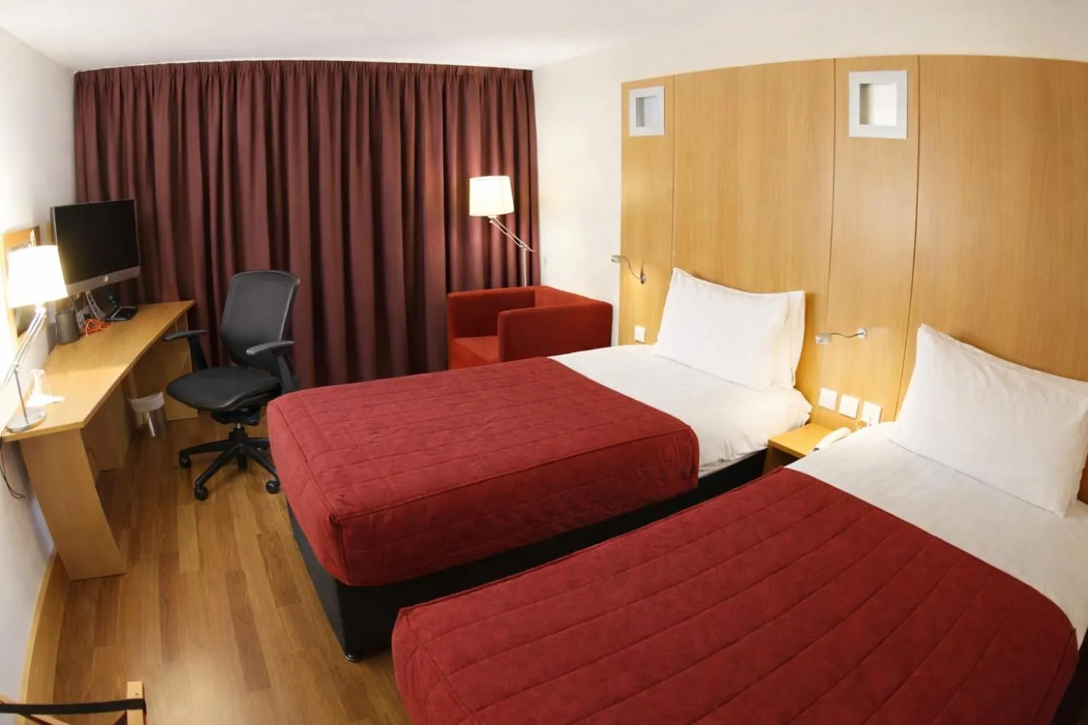 Bed in Station House Hotel Letterkenny