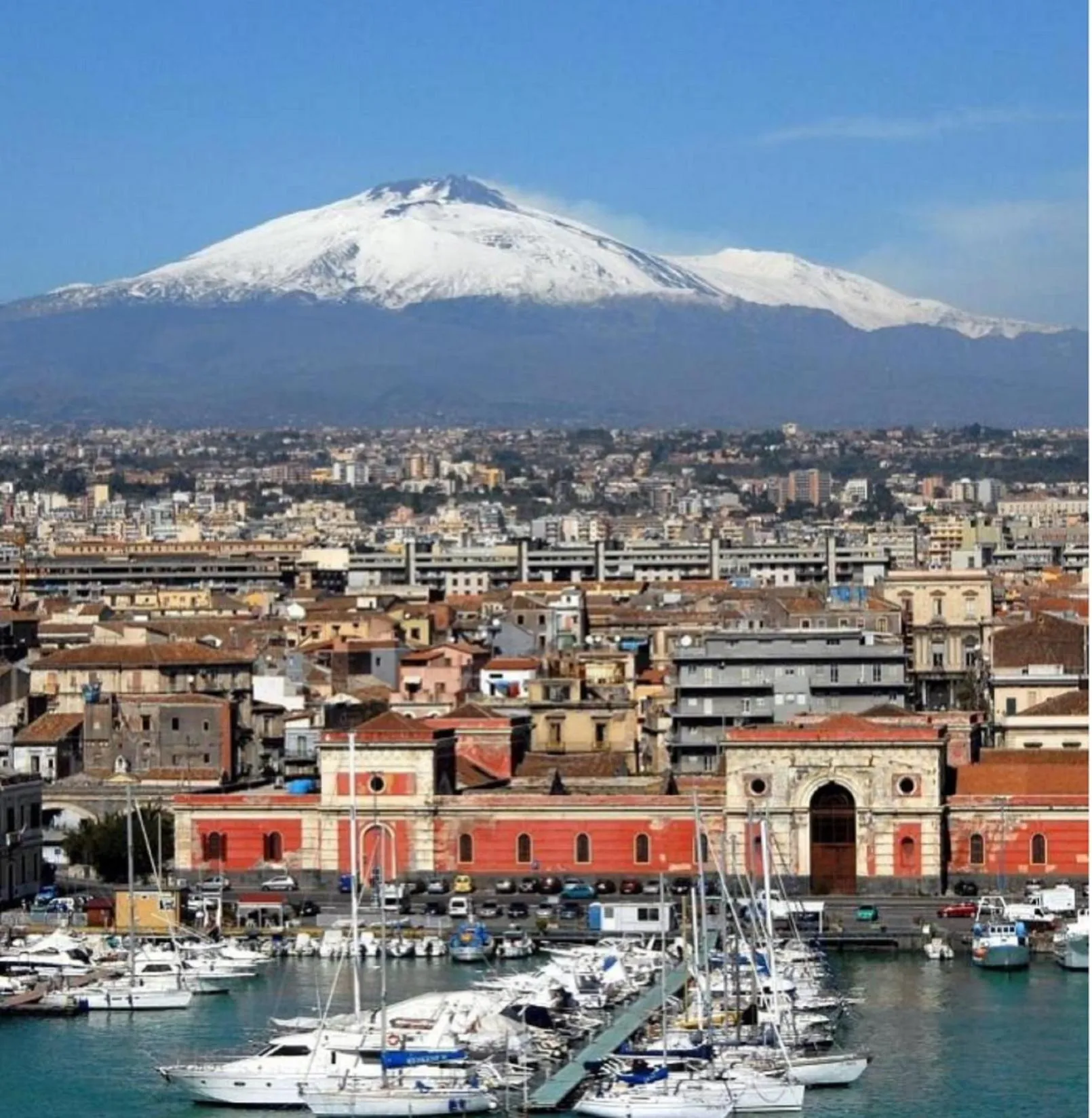 Natural landscape in Central Suites Catania