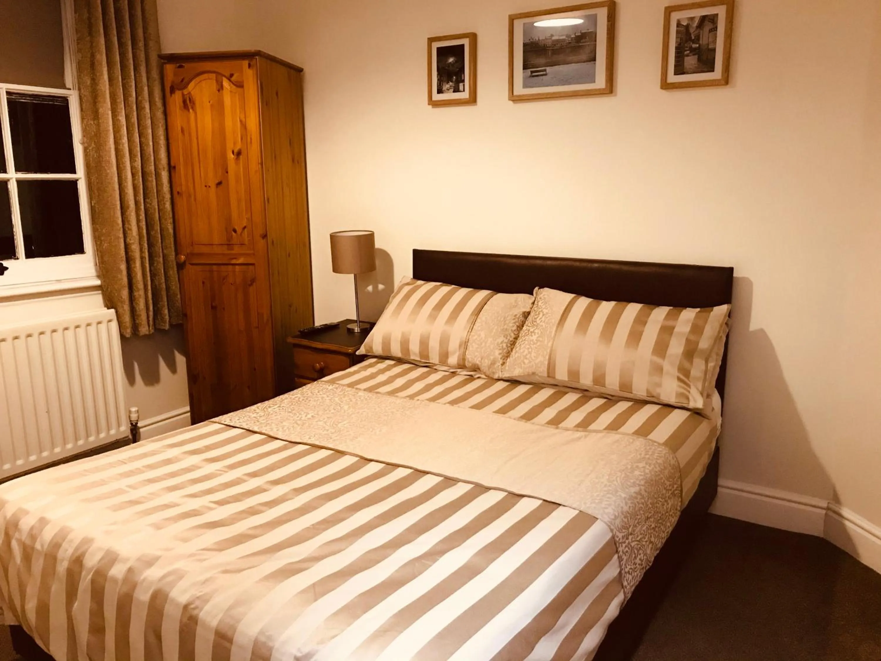 Bed in Severn Valley Guest House