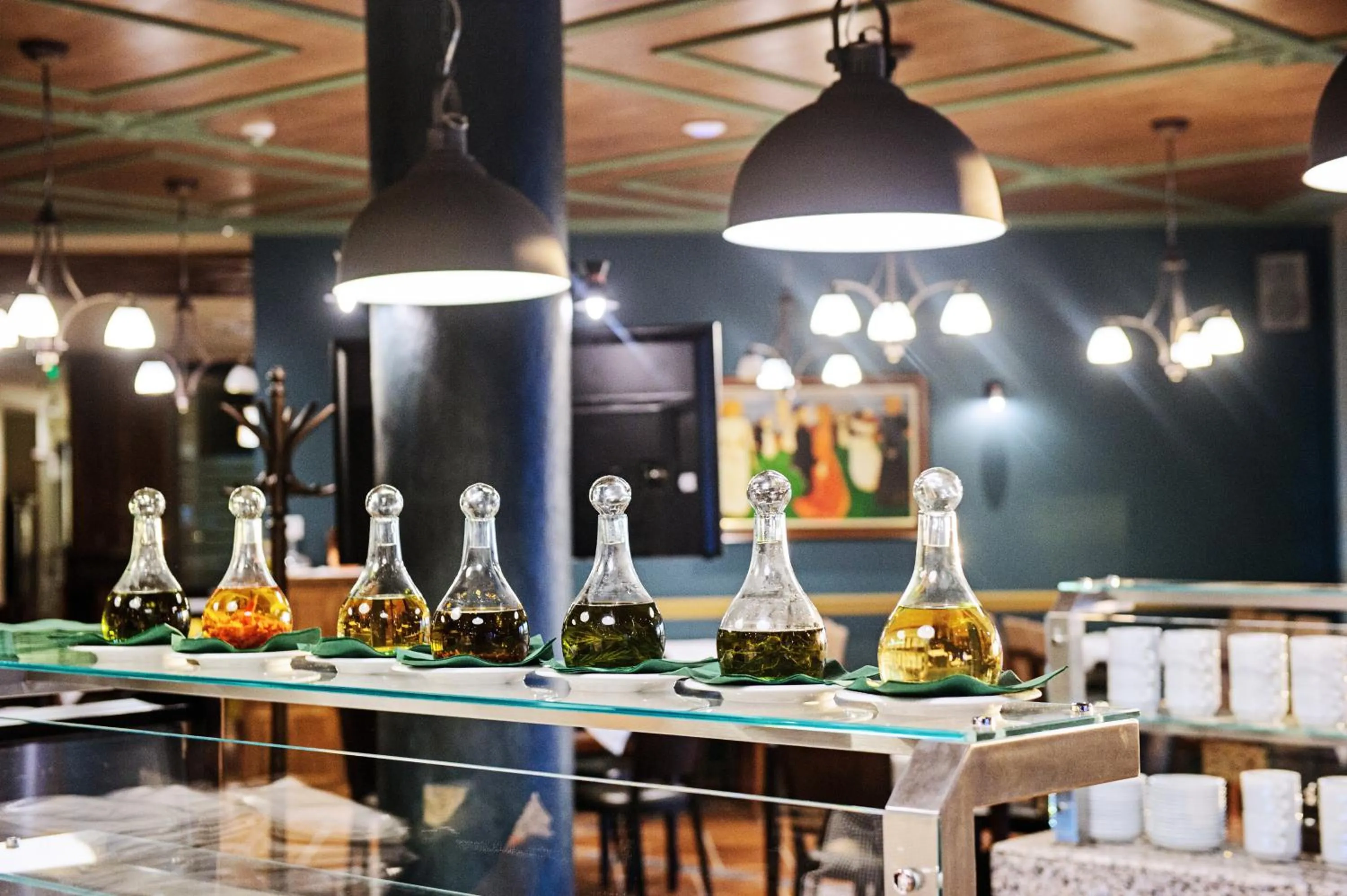 Restaurant/places to eat in Hot Springs Medical and SPA