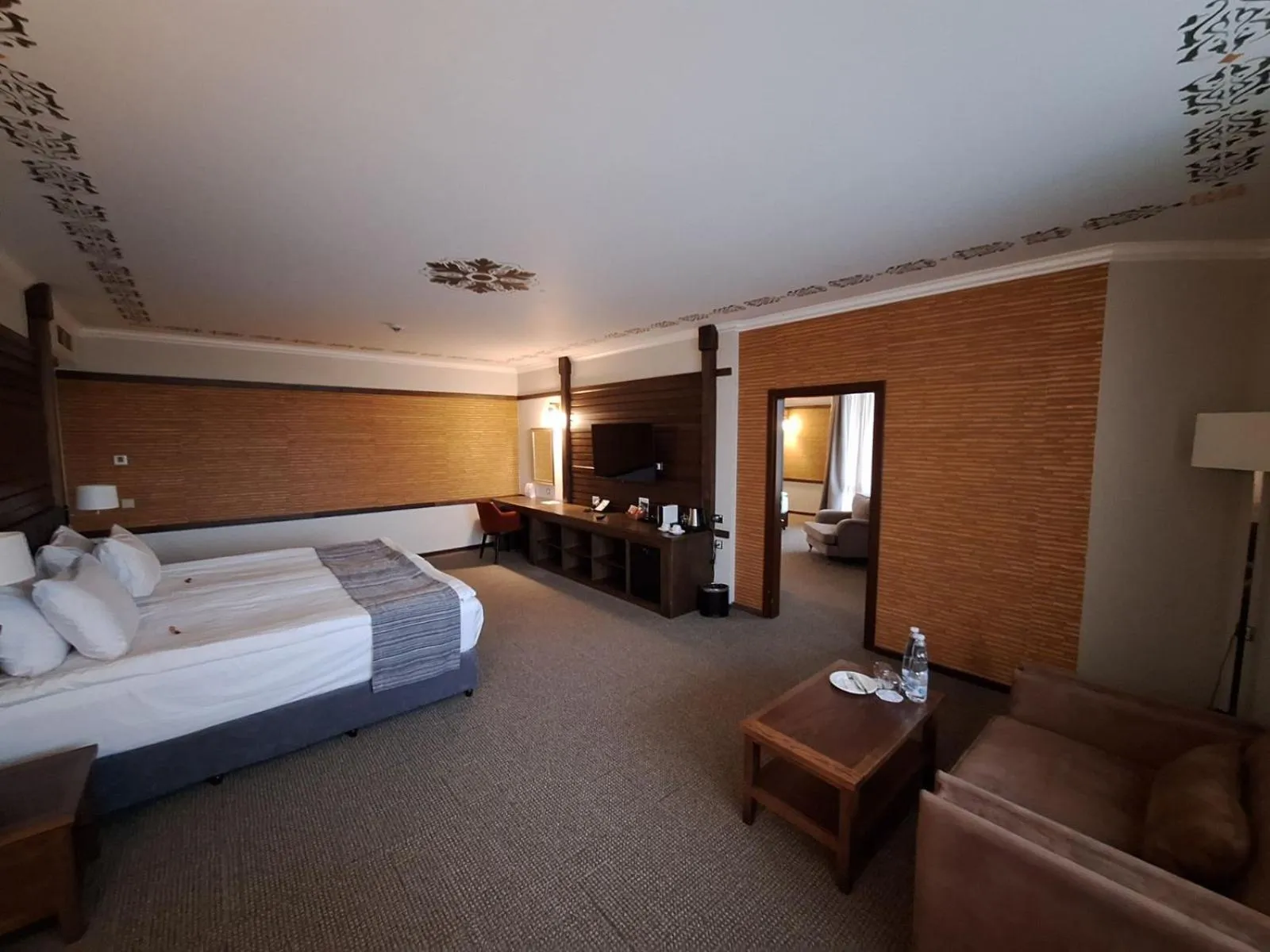 Photo of the whole room, Bed in Hot Springs Medical and SPA