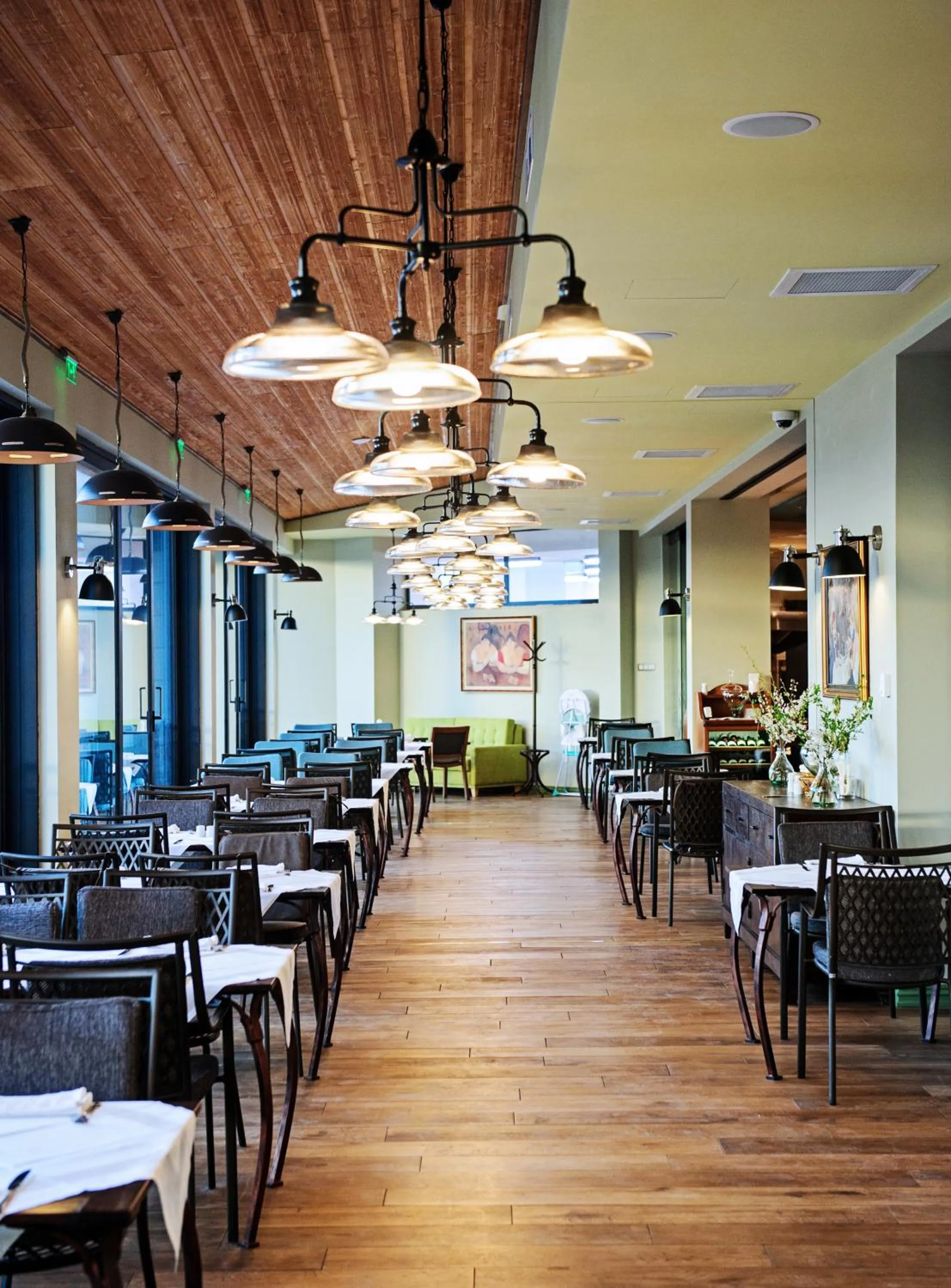 Restaurant/places to eat in Hot Springs Medical and SPA