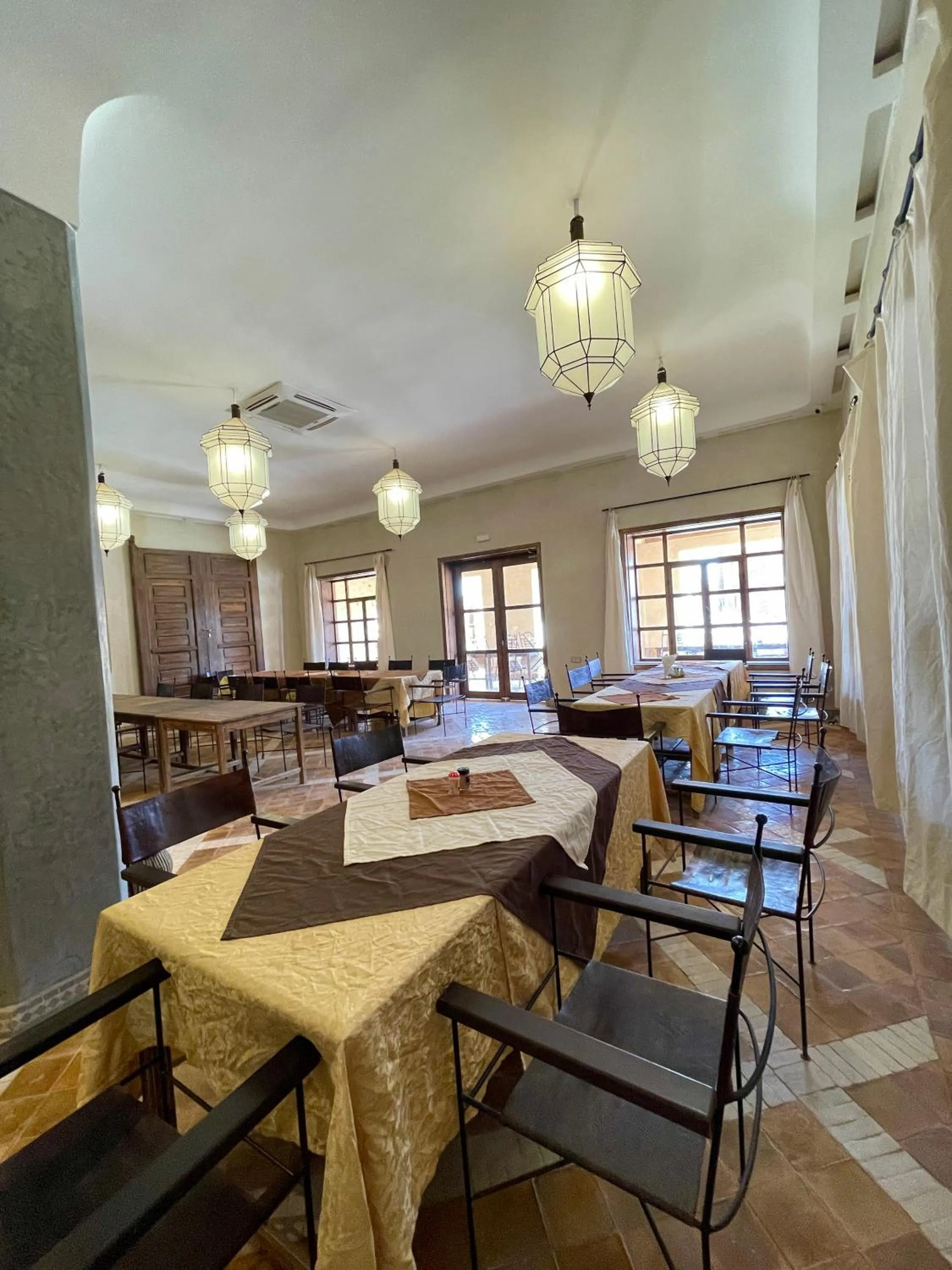 Bab Rimal - Desert Hotel in M'hamid El Ghizlane