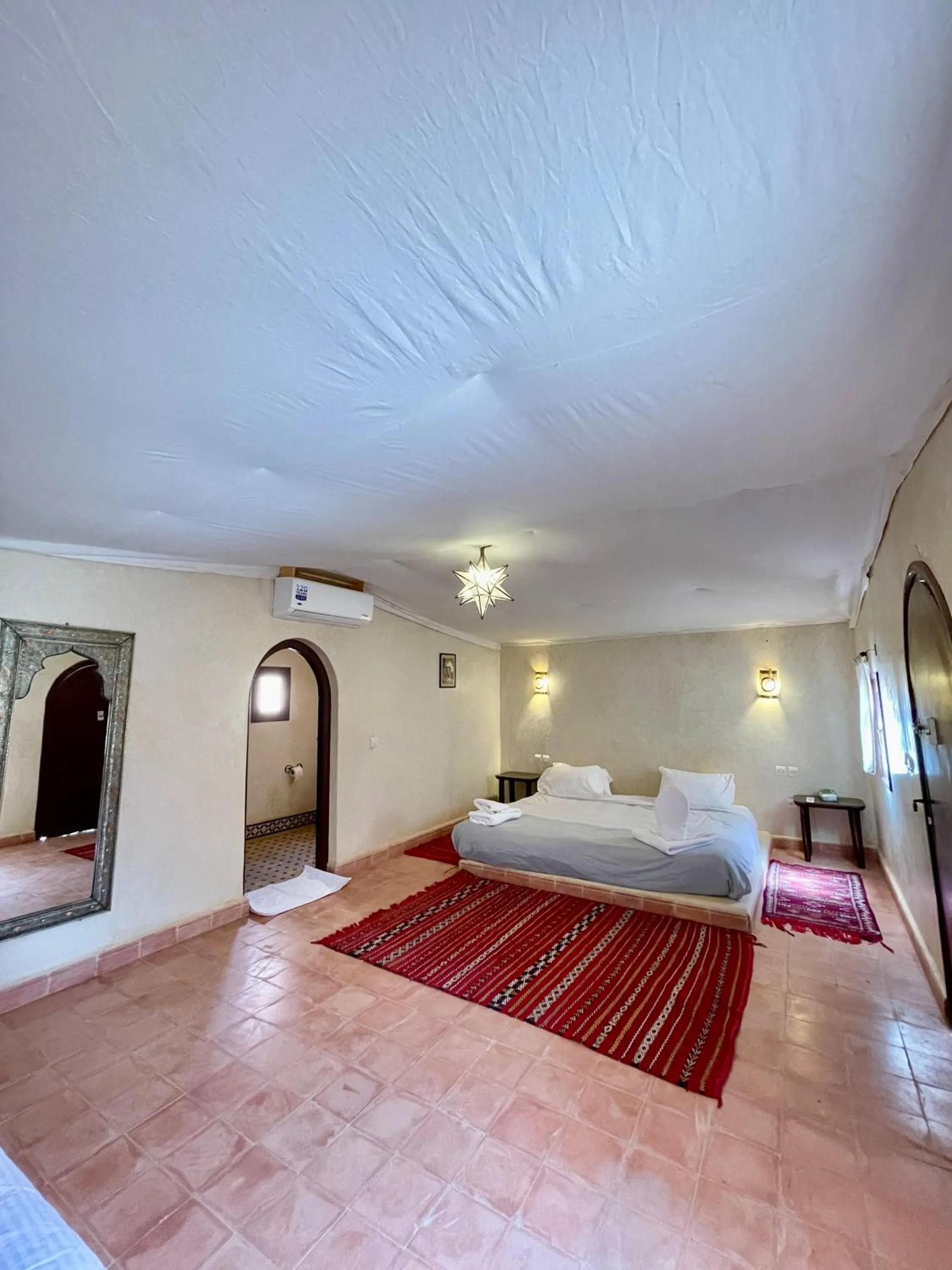 Bed in Bab Rimal - Desert Hotel in M'hamid El Ghizlane