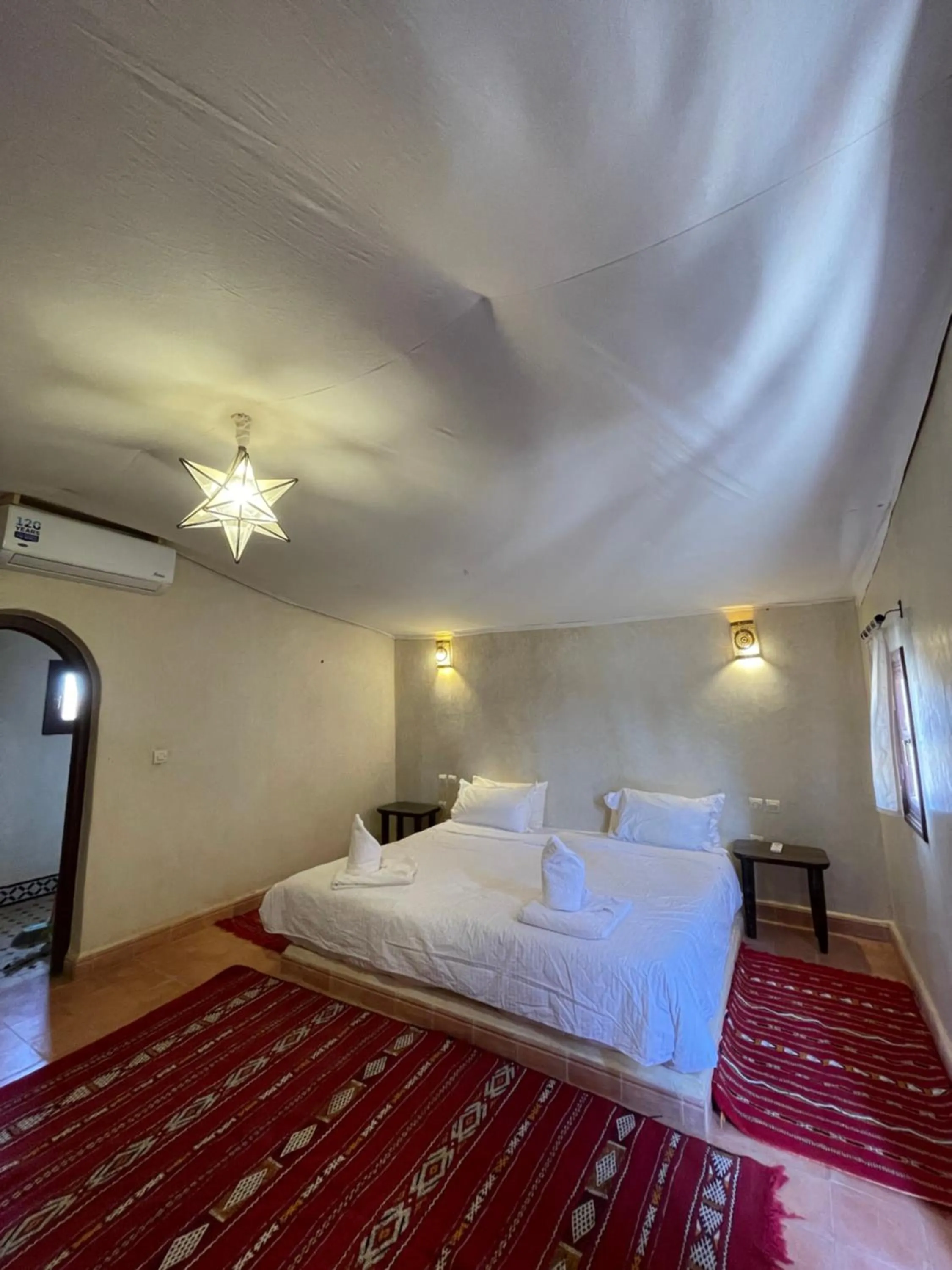 Bed in Bab Rimal - Desert Hotel in M'hamid El Ghizlane