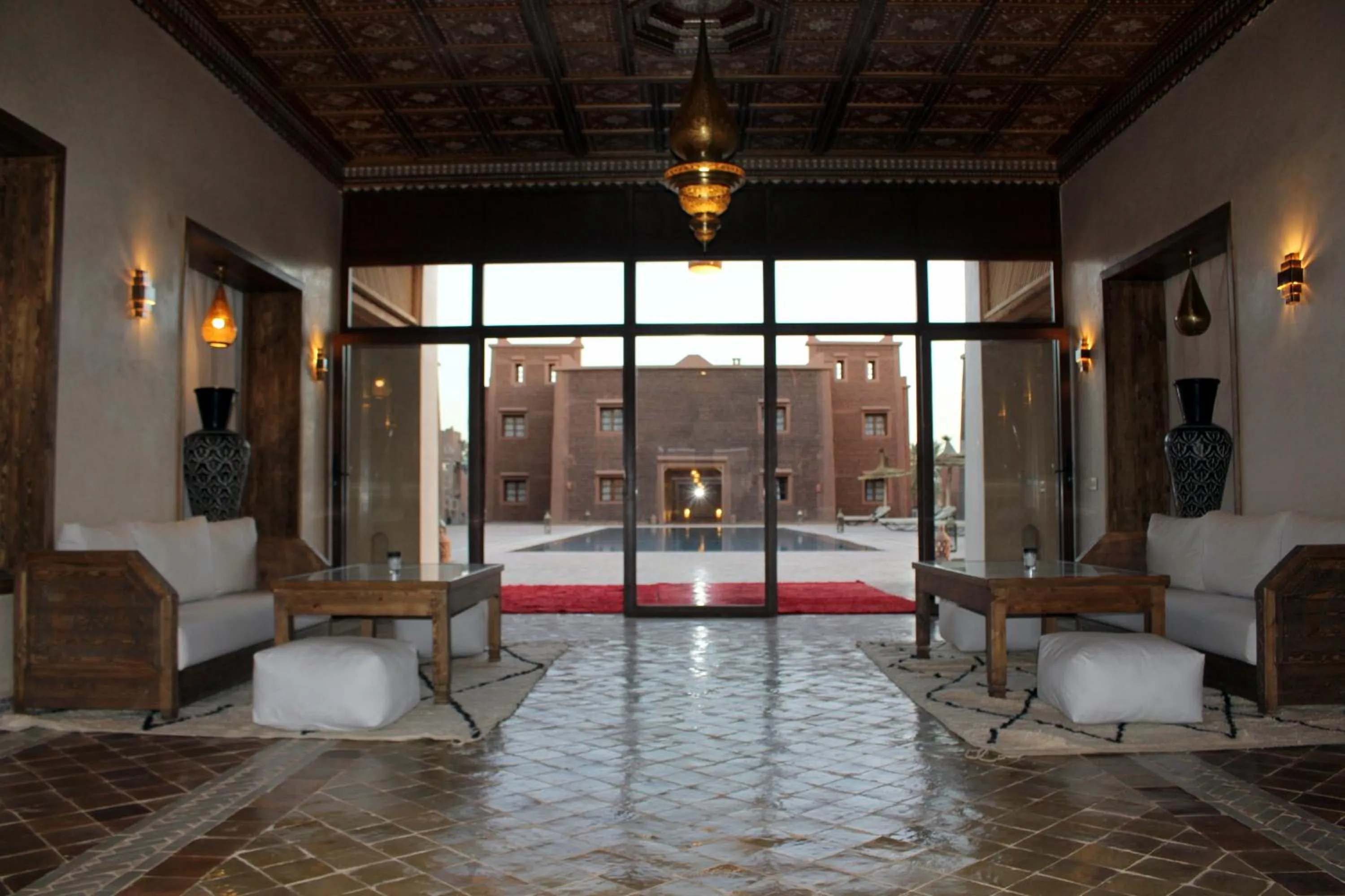 Lounge or bar in Bab Rimal - Desert Hotel in M'hamid El Ghizlane
