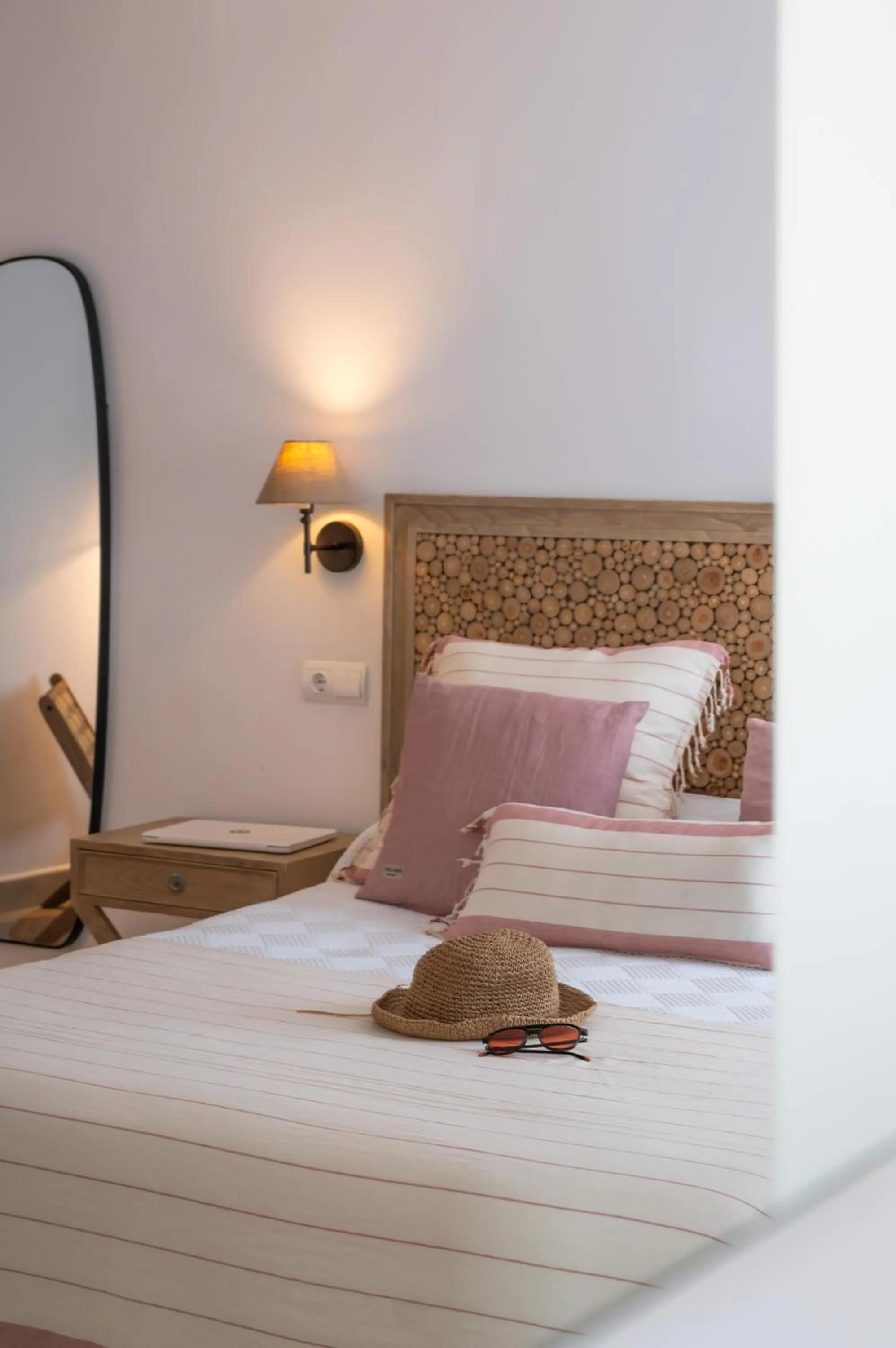 Bed in Hotel Rosamar - Emar Hotels