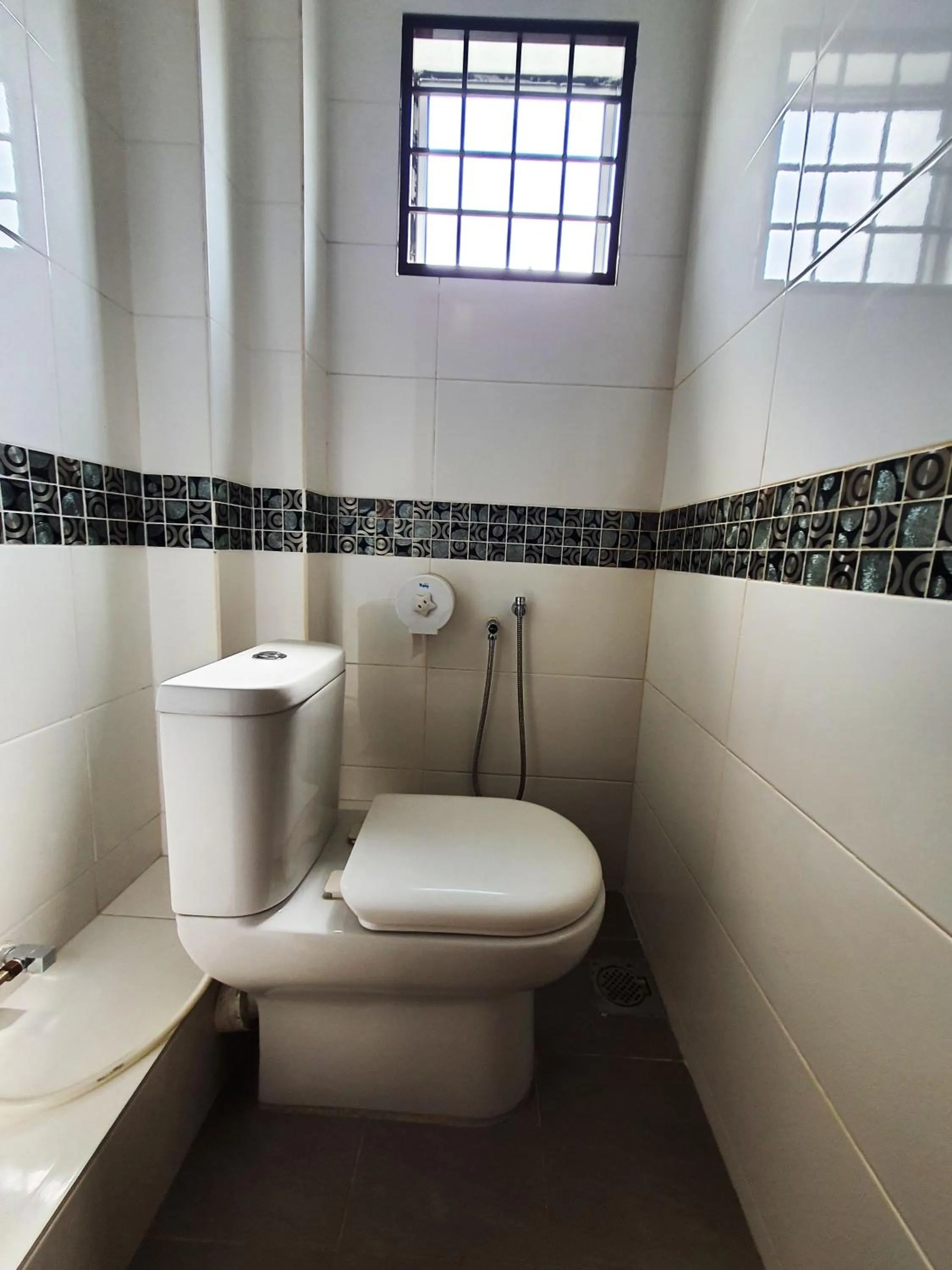 Toilet in Lodge 163 Ventures