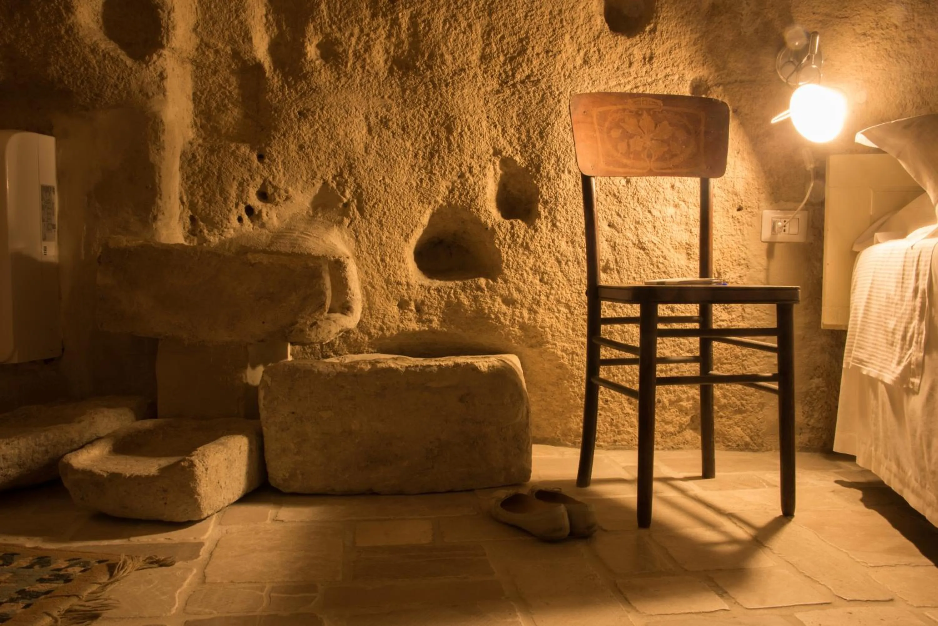 hair dresser in LA DIMORA DELLE 3 ZIE