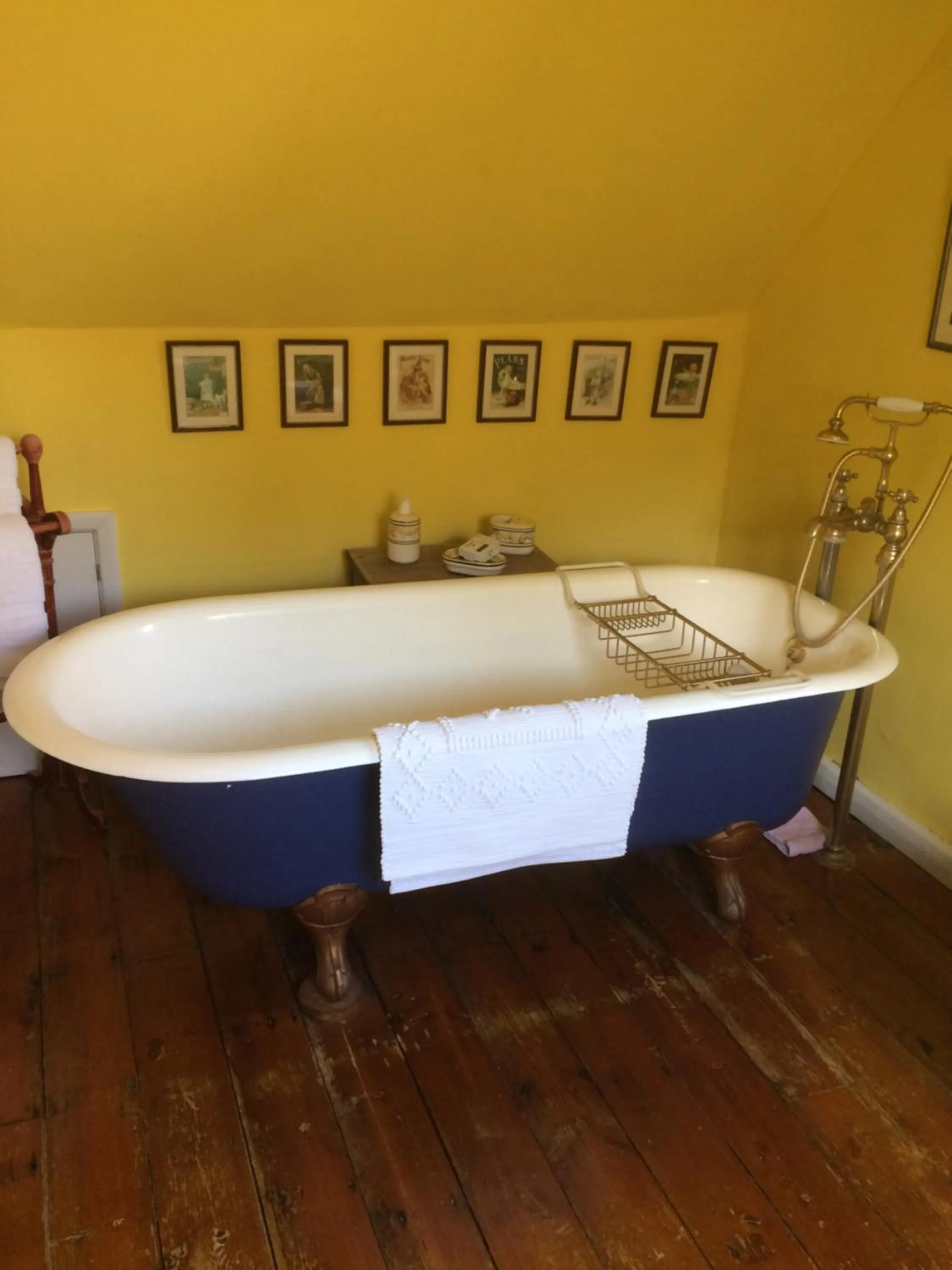 Bathroom in Lime Trees Farm