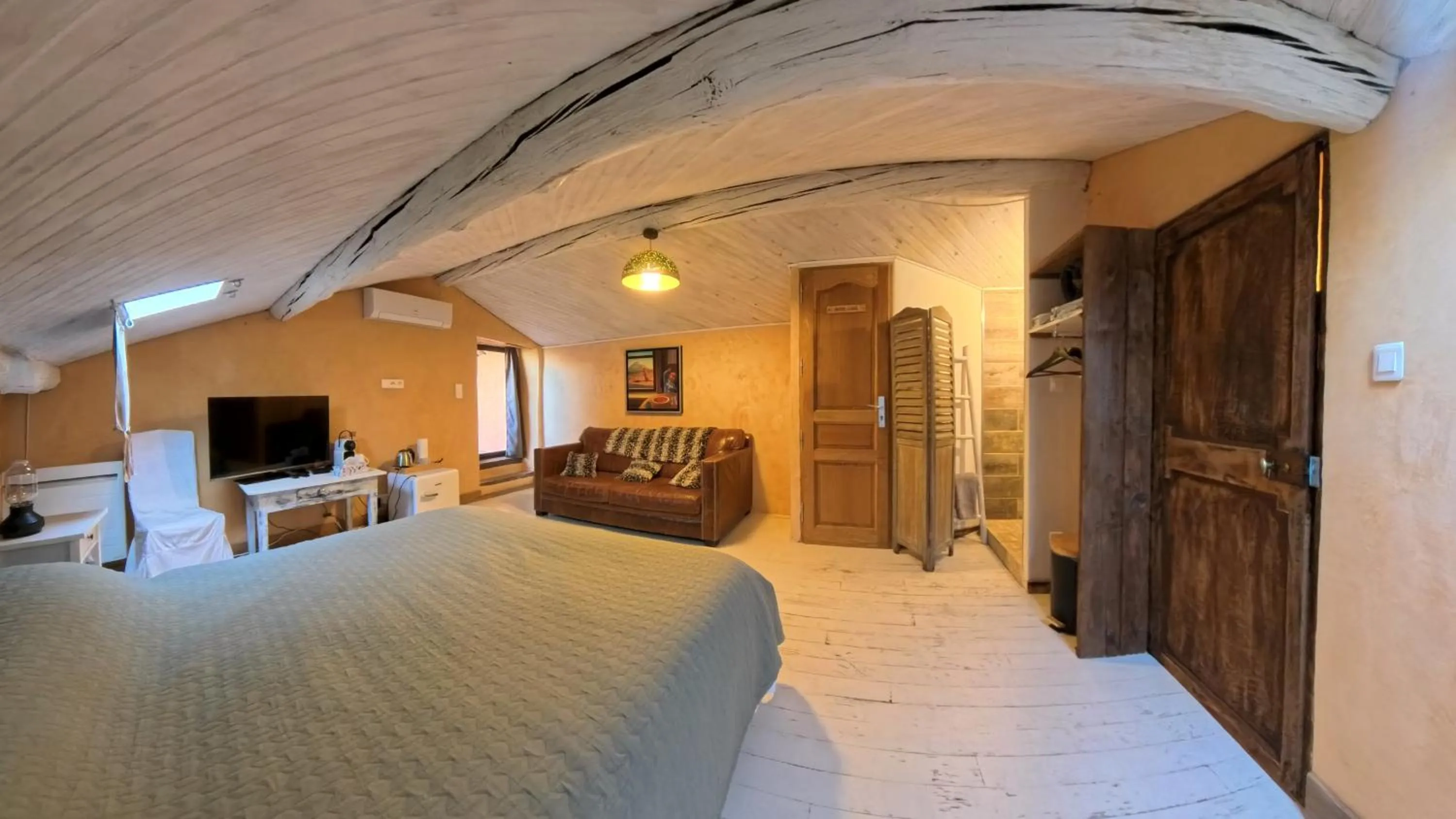 Bed in Le 47 - Rentals in South of France