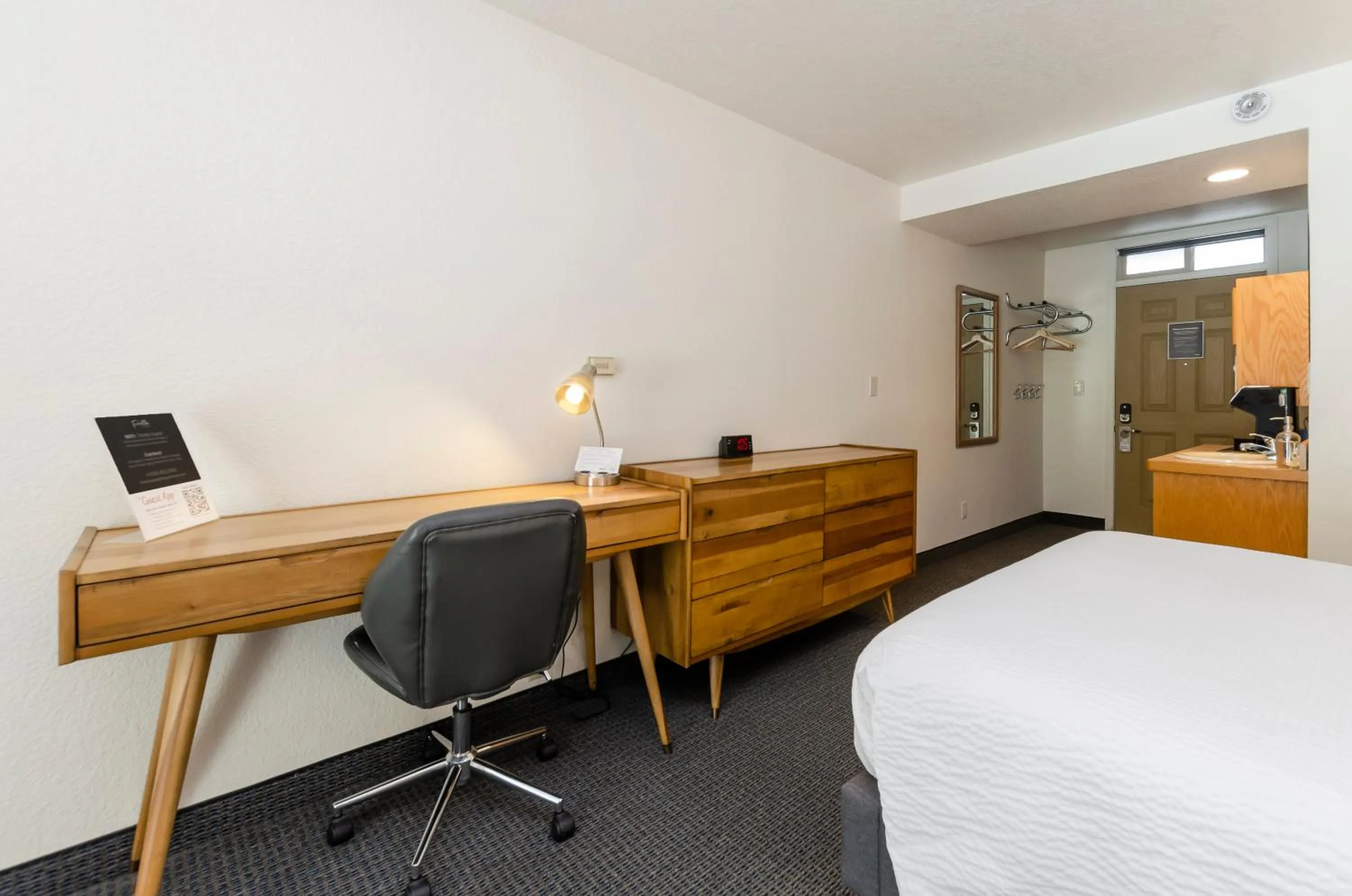 Bed in Firelite Lodge