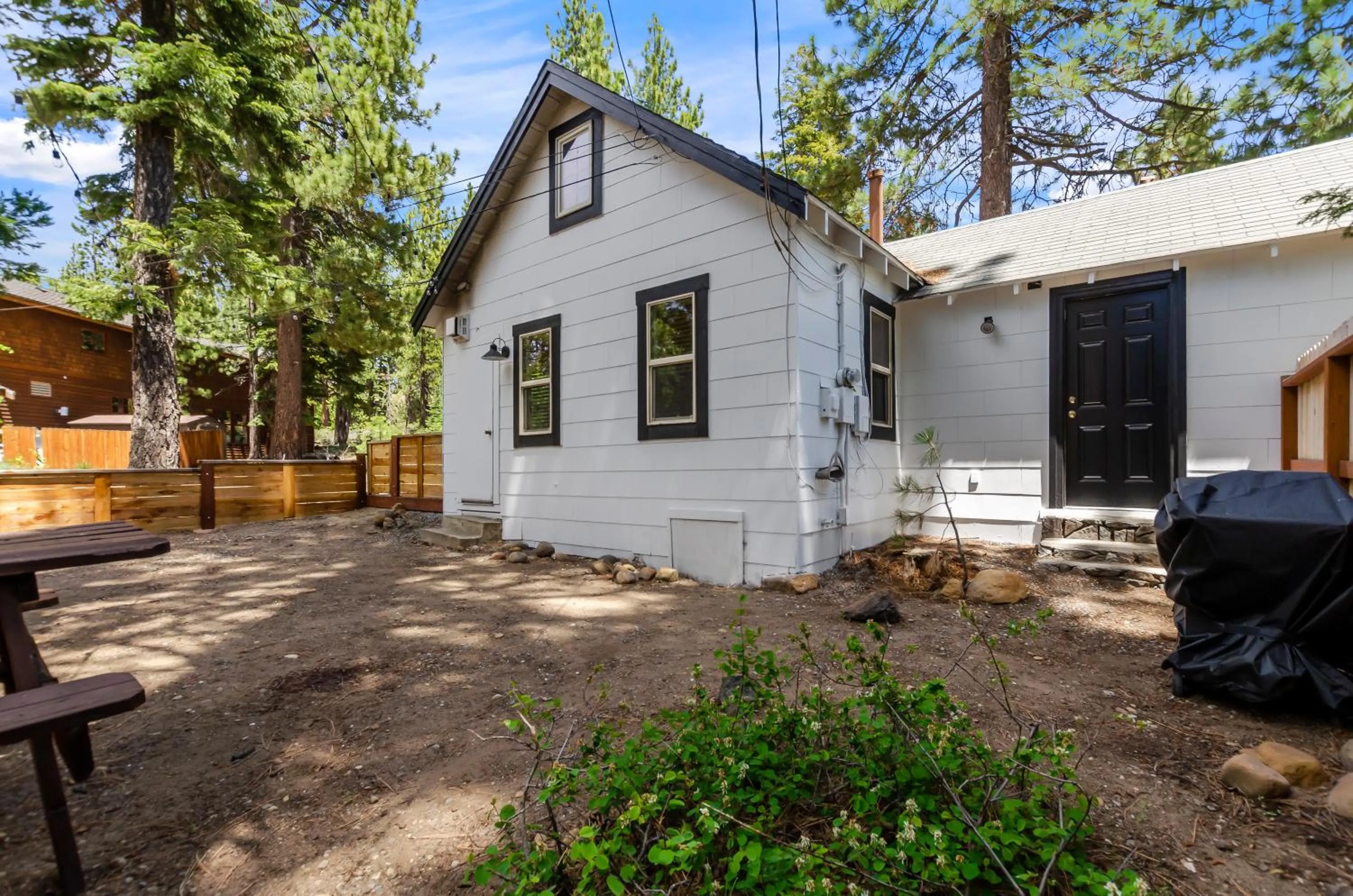 Property building in Firelite Lodge