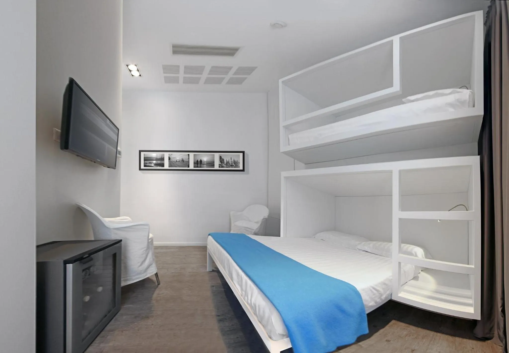 bunk bed, Bed in Hotel Europa Monetti