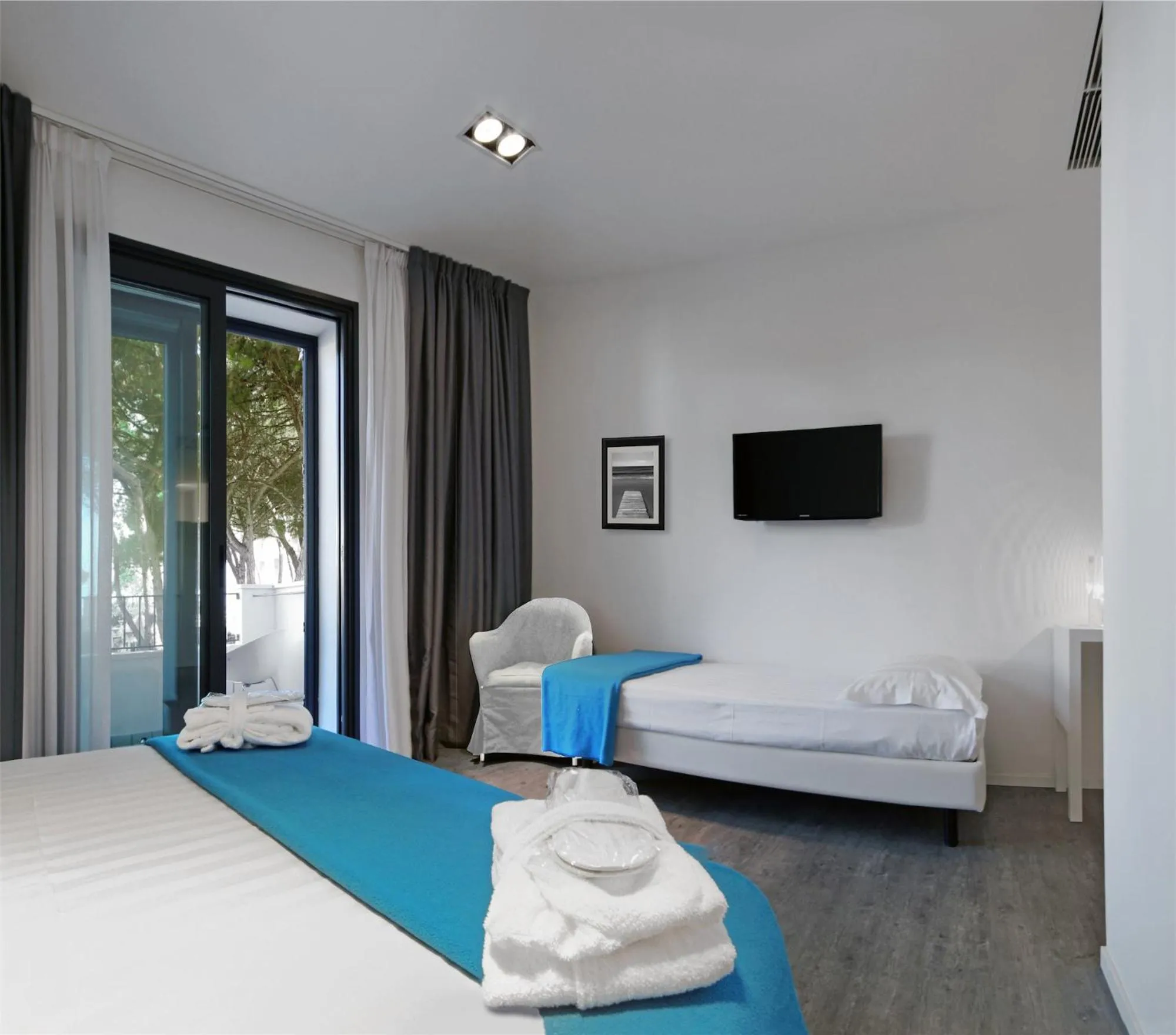 Bedroom, Bed in Hotel Europa Monetti