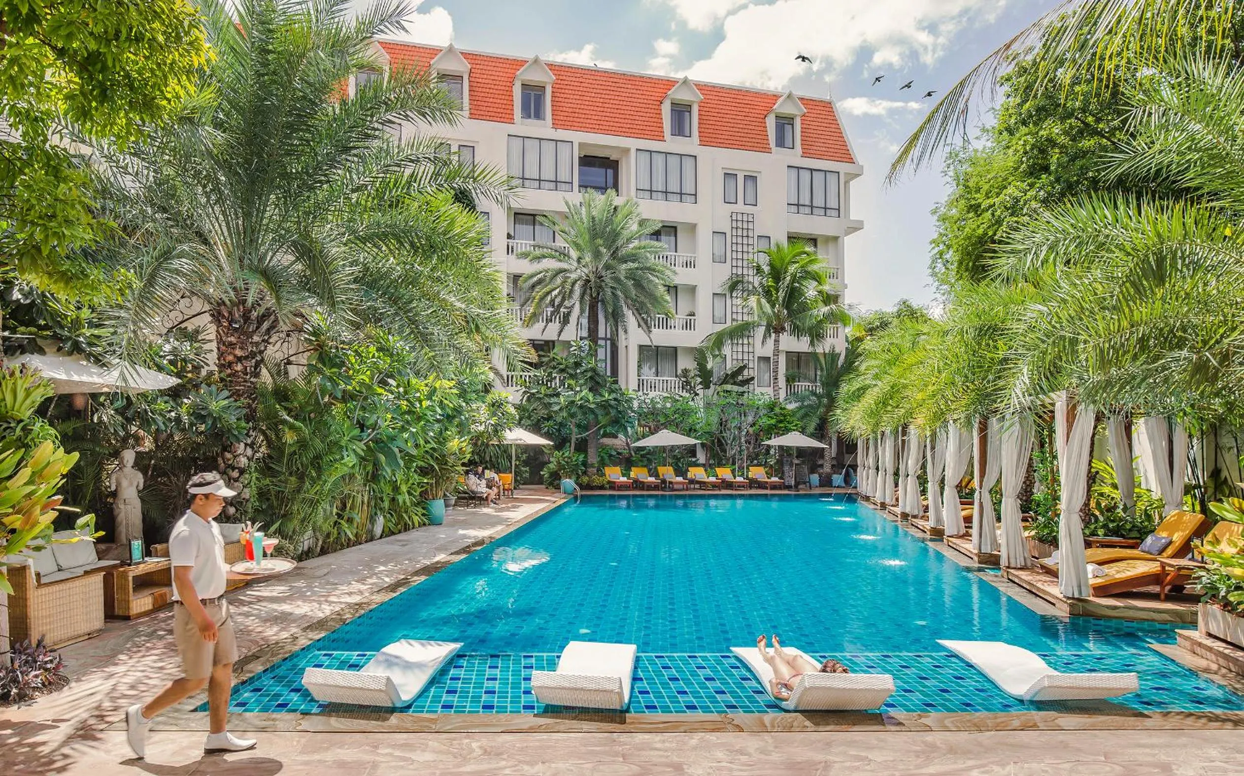 Swimming pool in Palace Gate Hotel & Resort by EHM