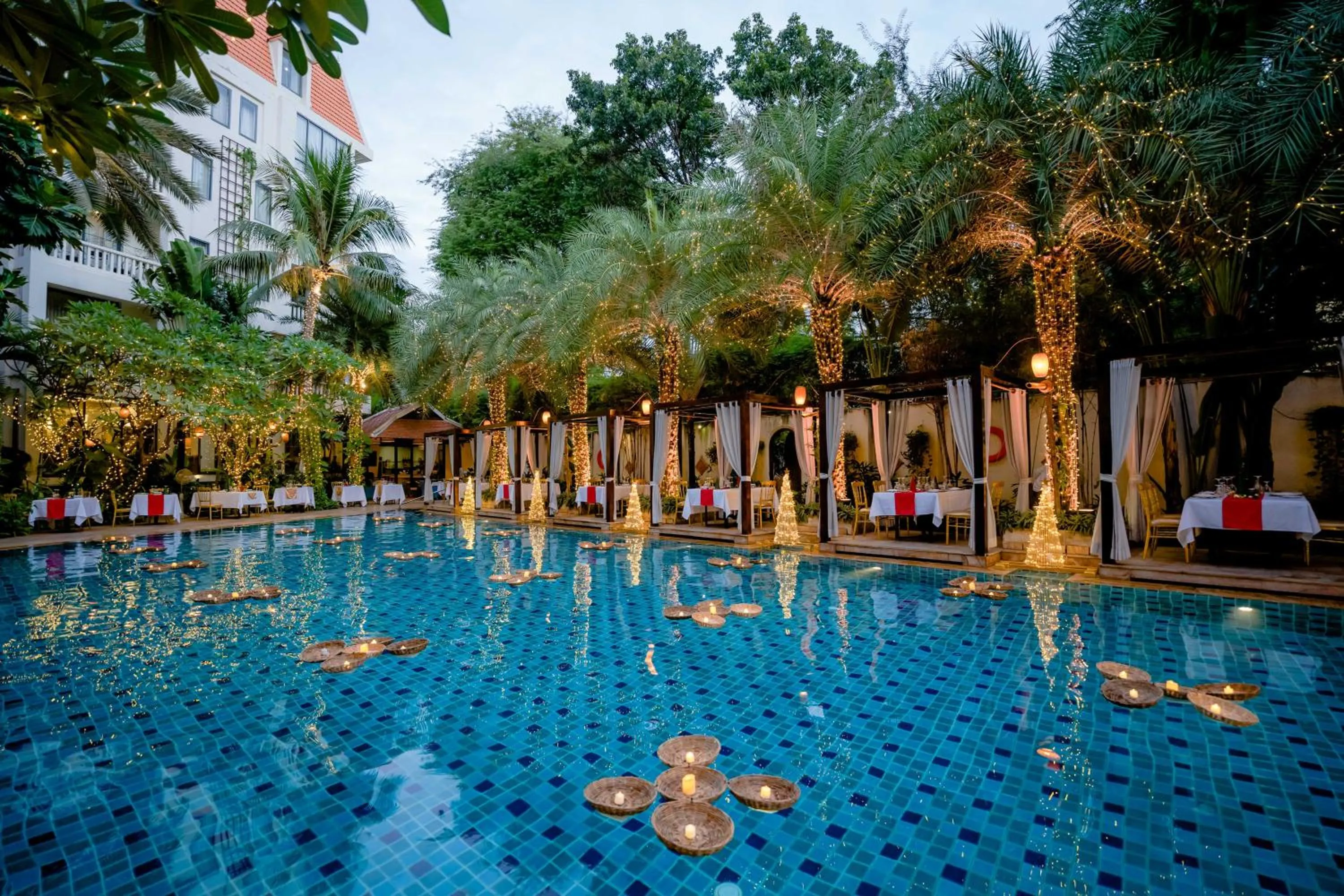 Dinner in Palace Gate Hotel & Resort by EHM