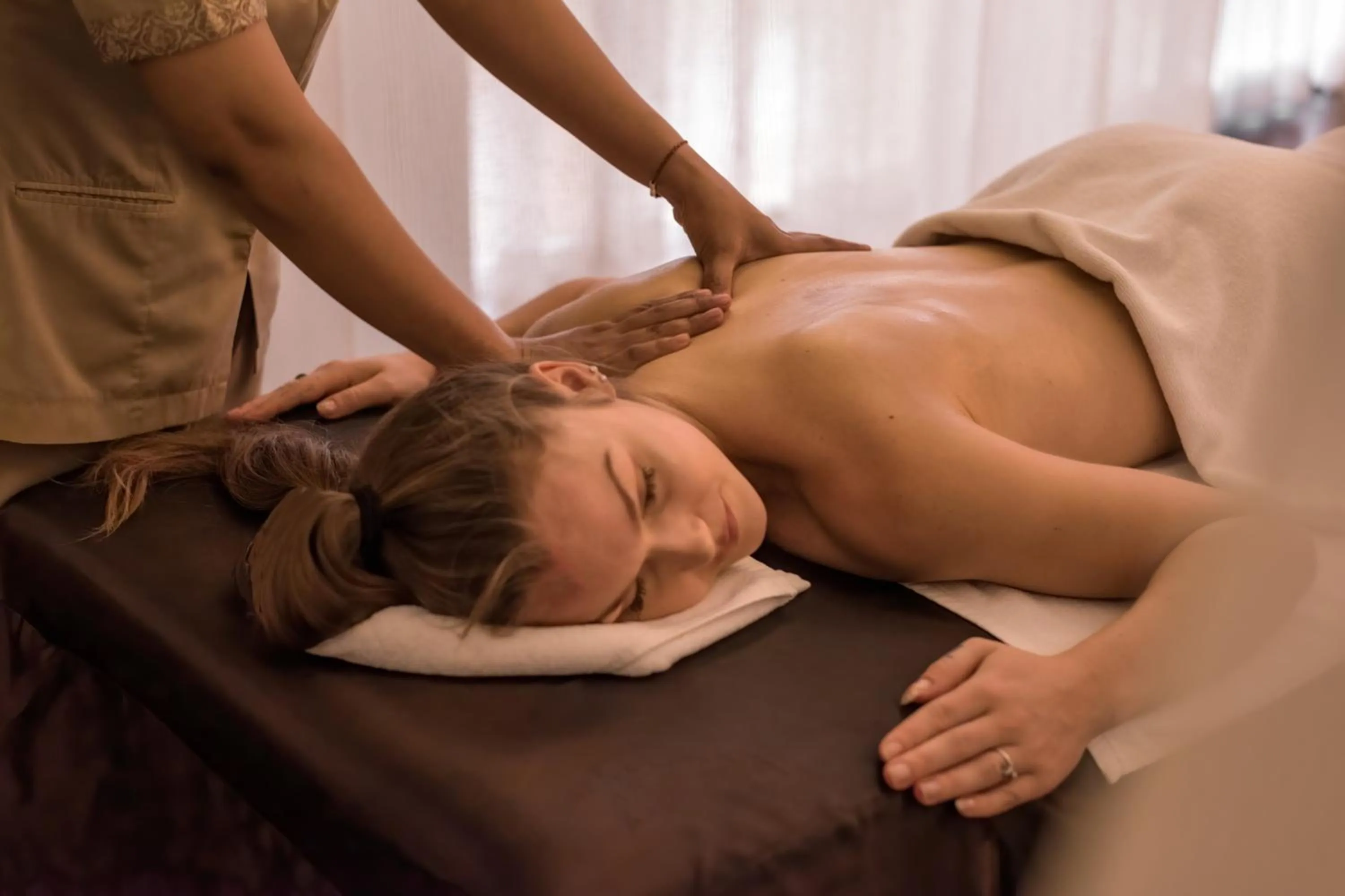 Massage in Palace Gate Hotel & Resort by EHM