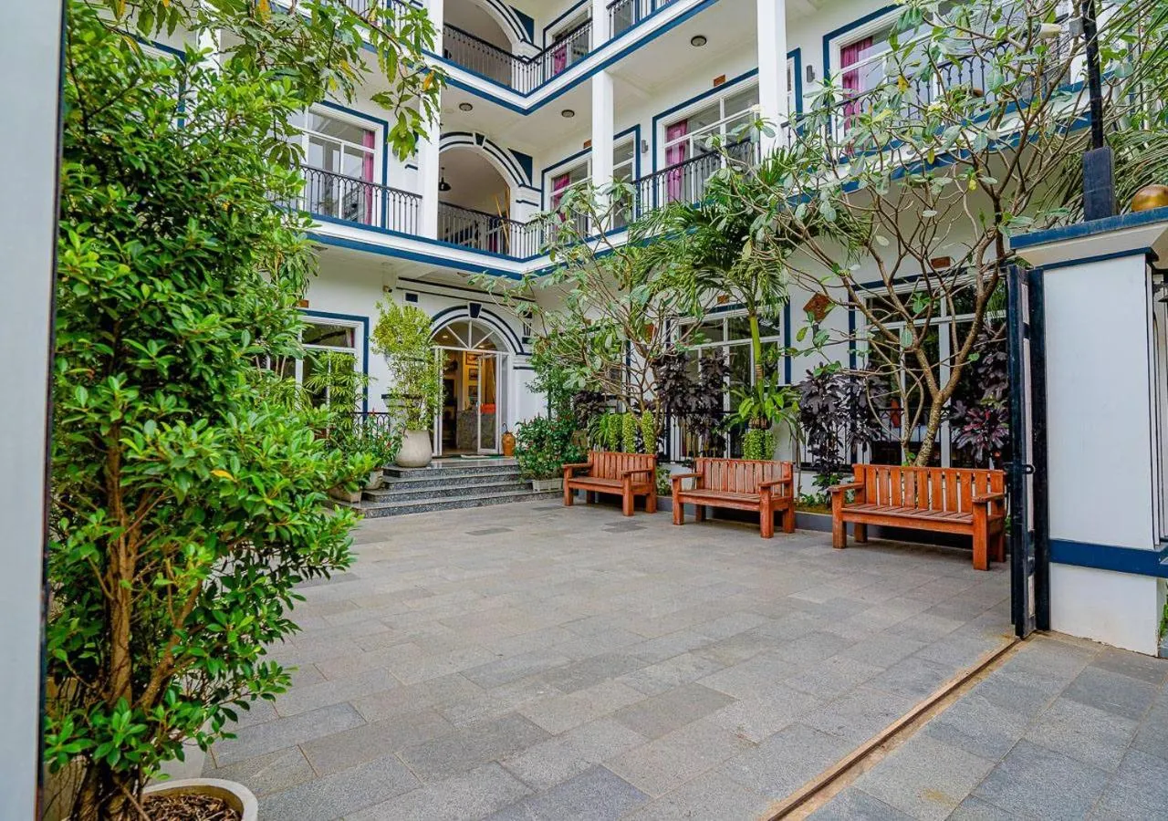 Property building in Kampot View Boutique