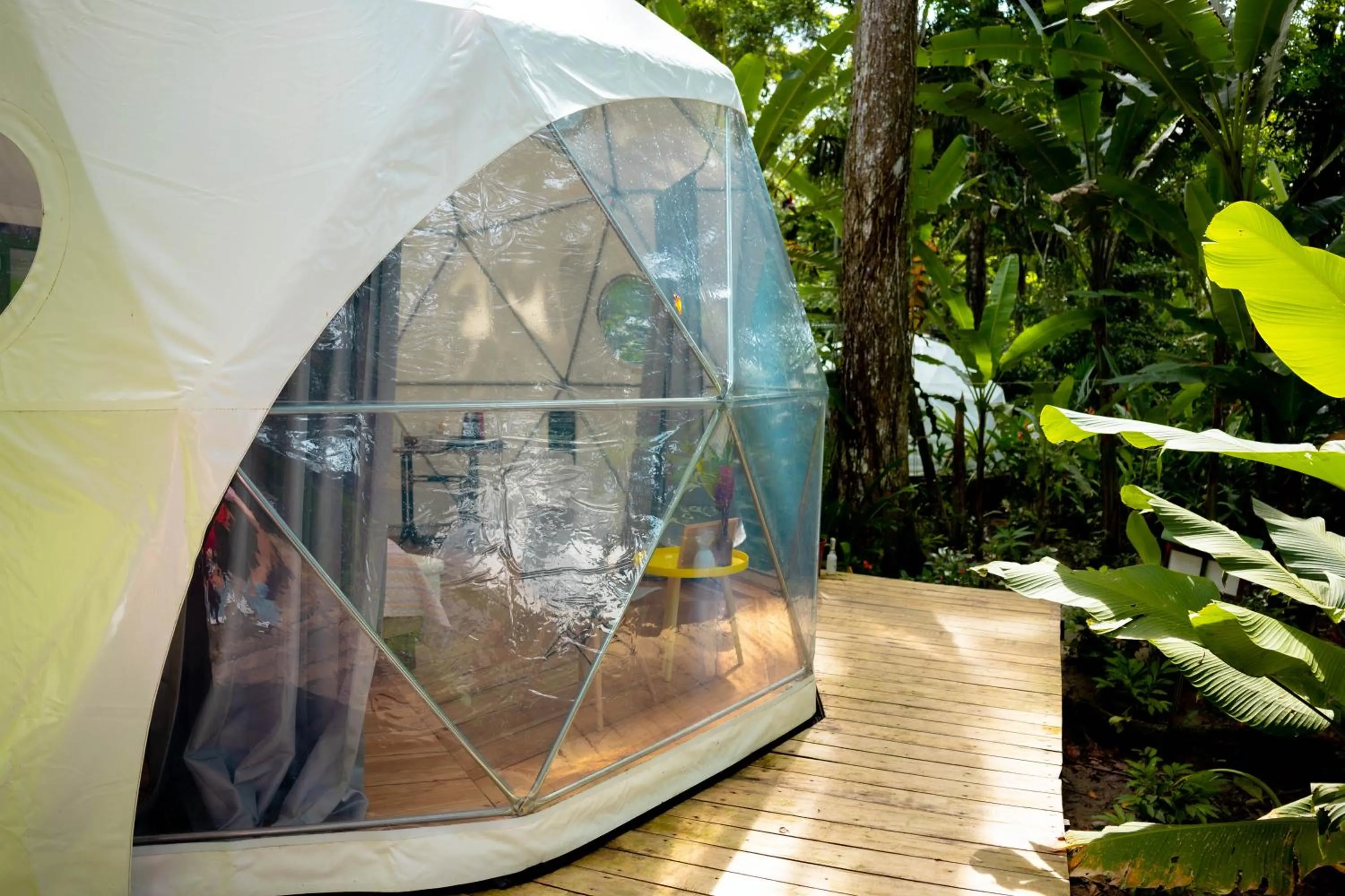 Garden view in Hotel Faith Glamping Dome Costa Rica