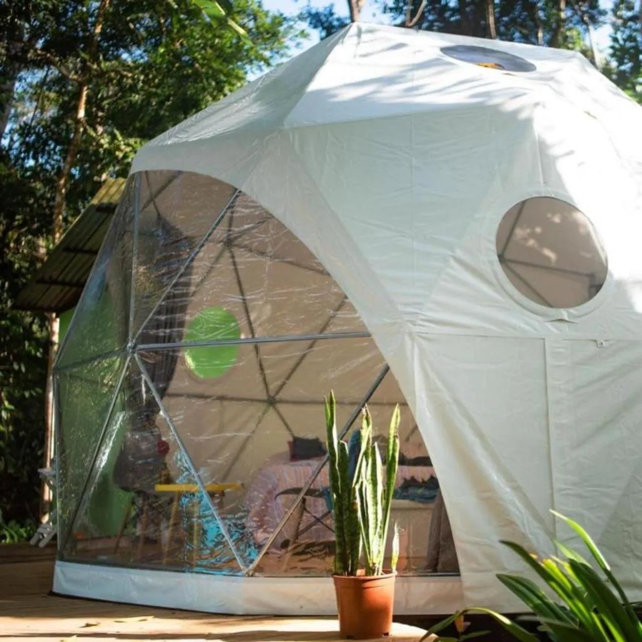 Garden view in Hotel Faith Glamping Dome Costa Rica