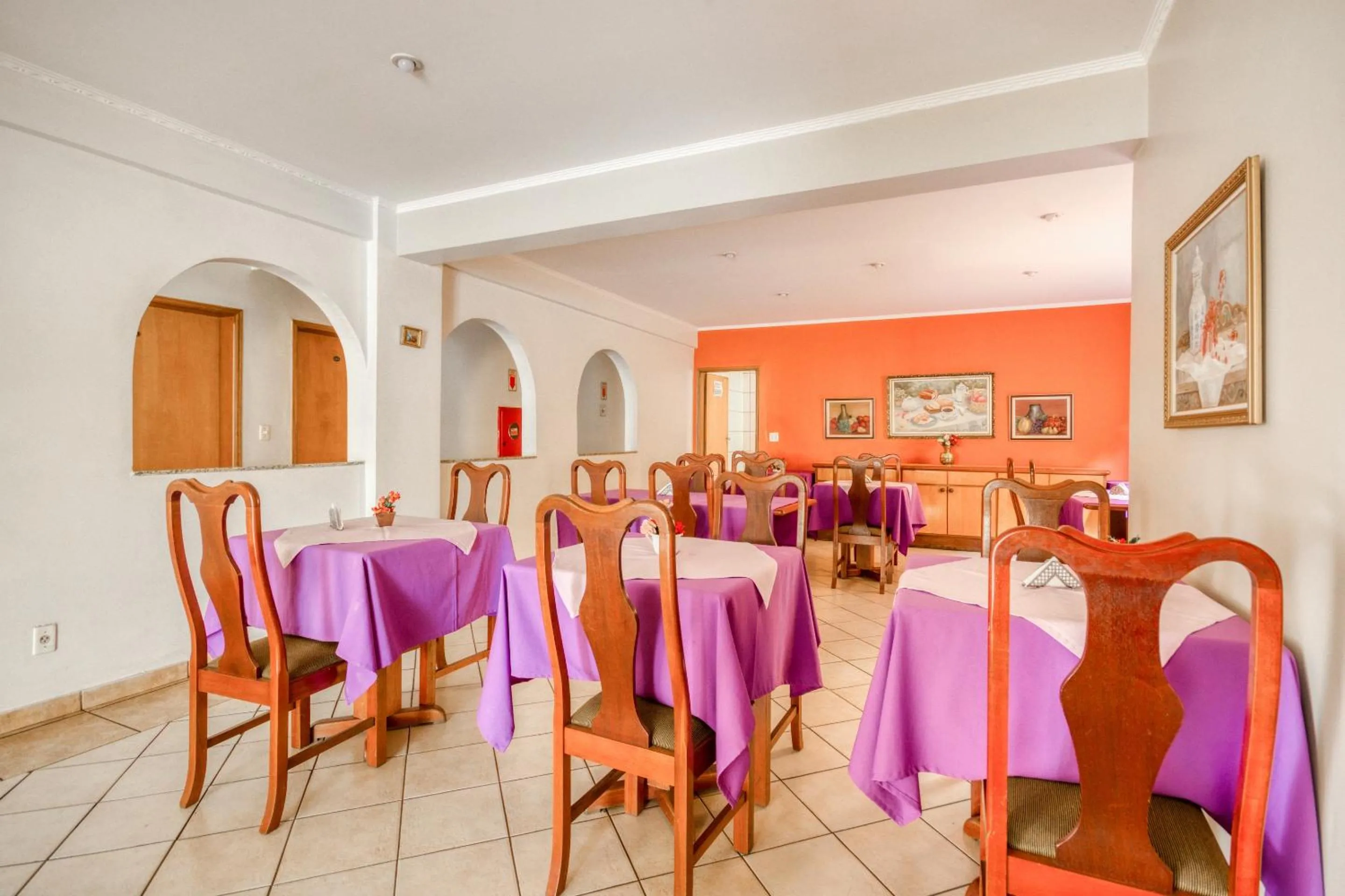 Restaurant/places to eat in OYO Hotel Vila Rica, Ribeirão Preto