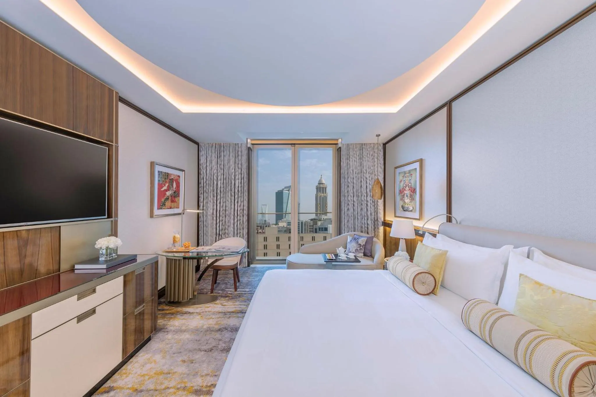 Bedroom, Bed in Mandarin Oriental Al Faisaliah, Riyadh