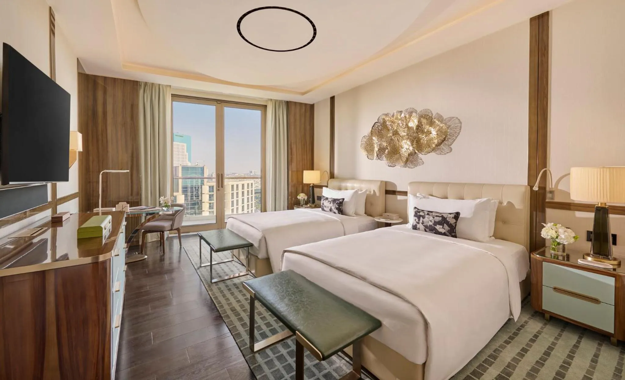 Photo of the whole room, Bed in Mandarin Oriental Al Faisaliah, Riyadh