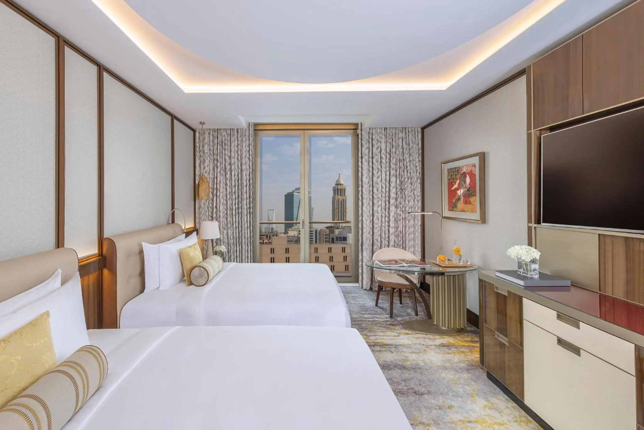Bedroom, Bed in Mandarin Oriental Al Faisaliah, Riyadh