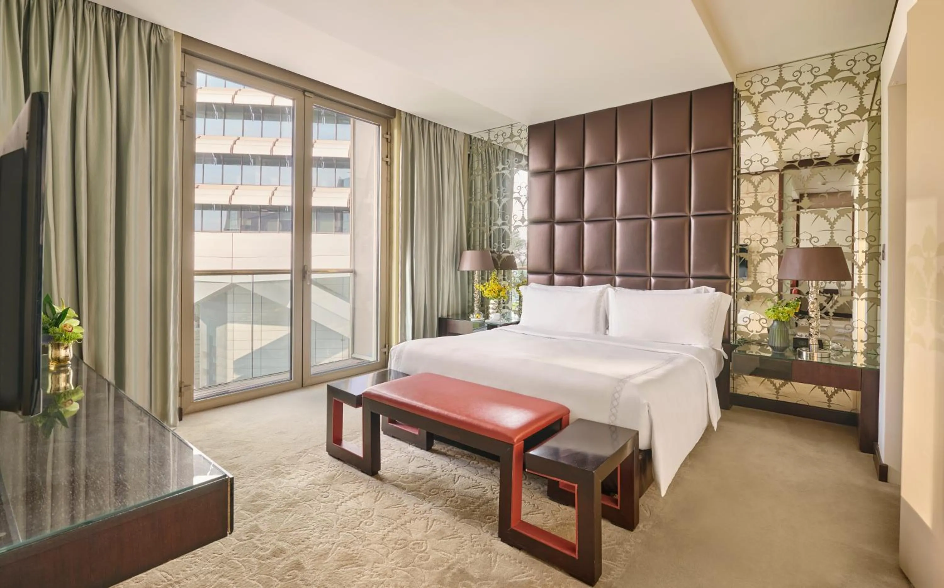 Bedroom, Bed in Mandarin Oriental Al Faisaliah, Riyadh
