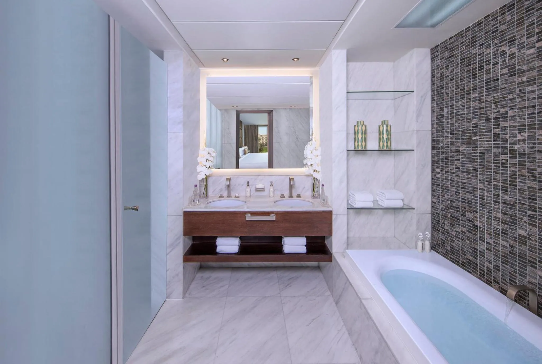 Bathroom in Mandarin Oriental Al Faisaliah, Riyadh