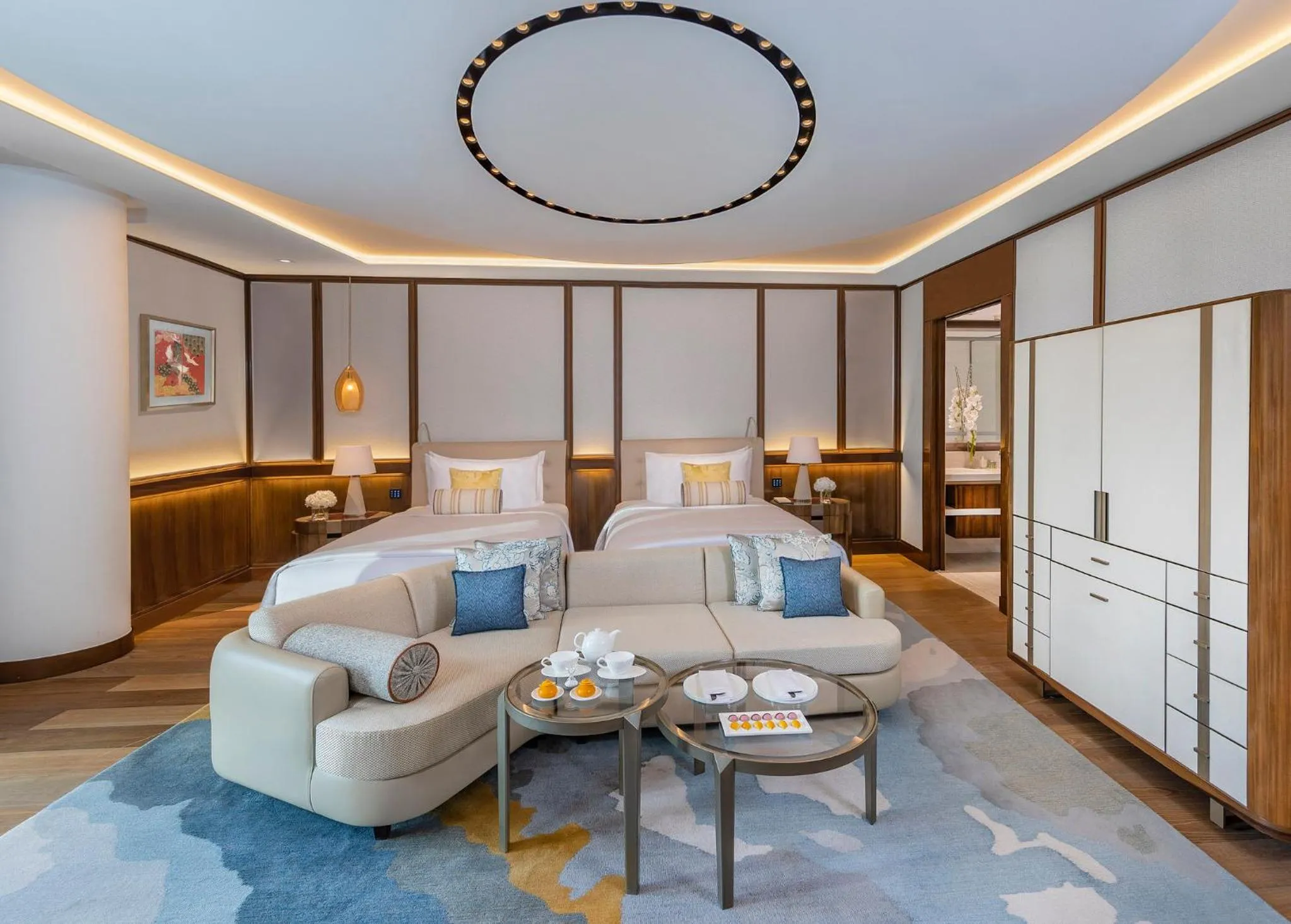 Photo of the whole room in Mandarin Oriental Al Faisaliah, Riyadh