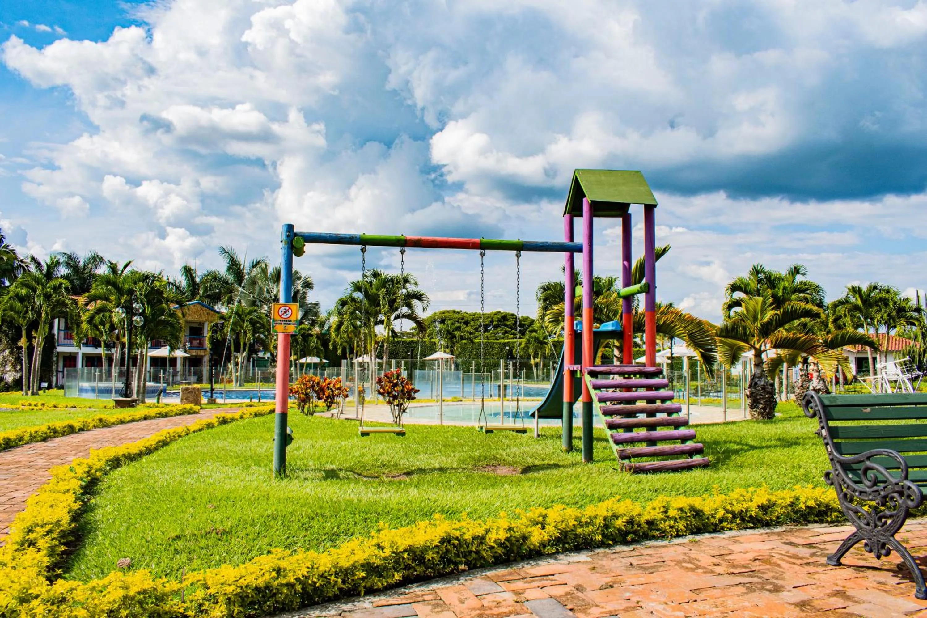 Children play ground in Hotel Campestre Cafe Cafe