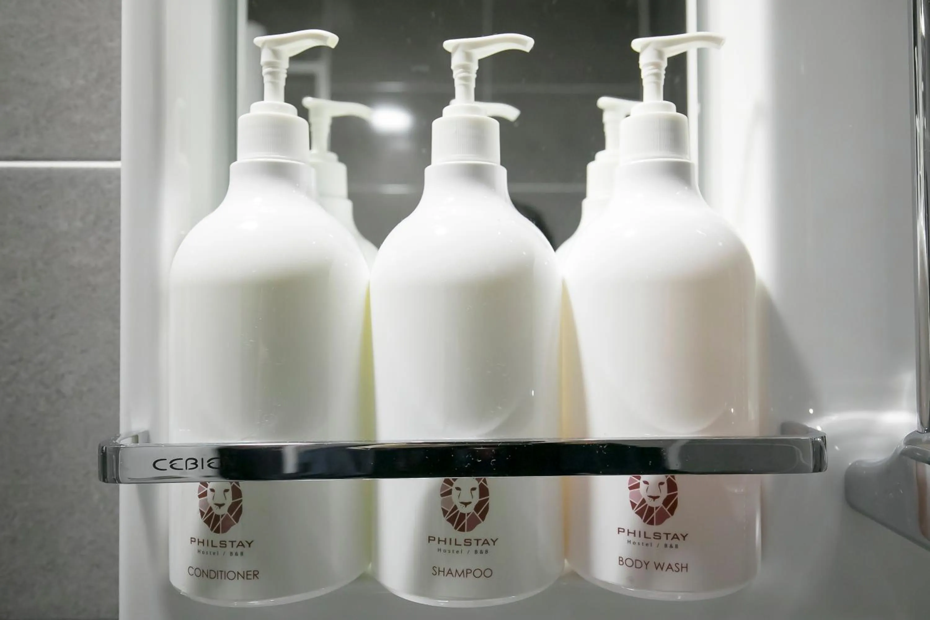 Shower in Philstay Myeongdong Station