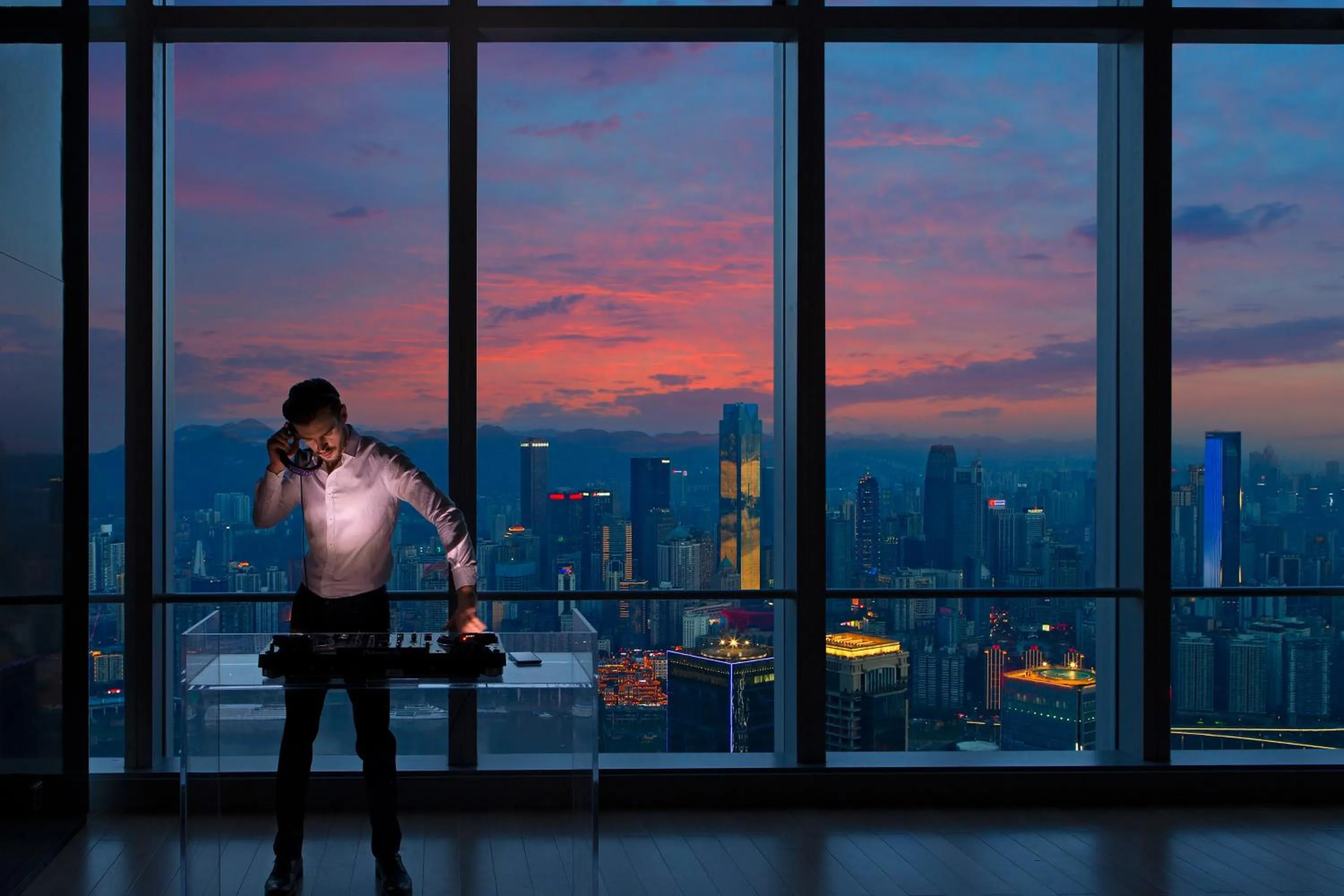 Lounge or bar in Niccolo Chongqing