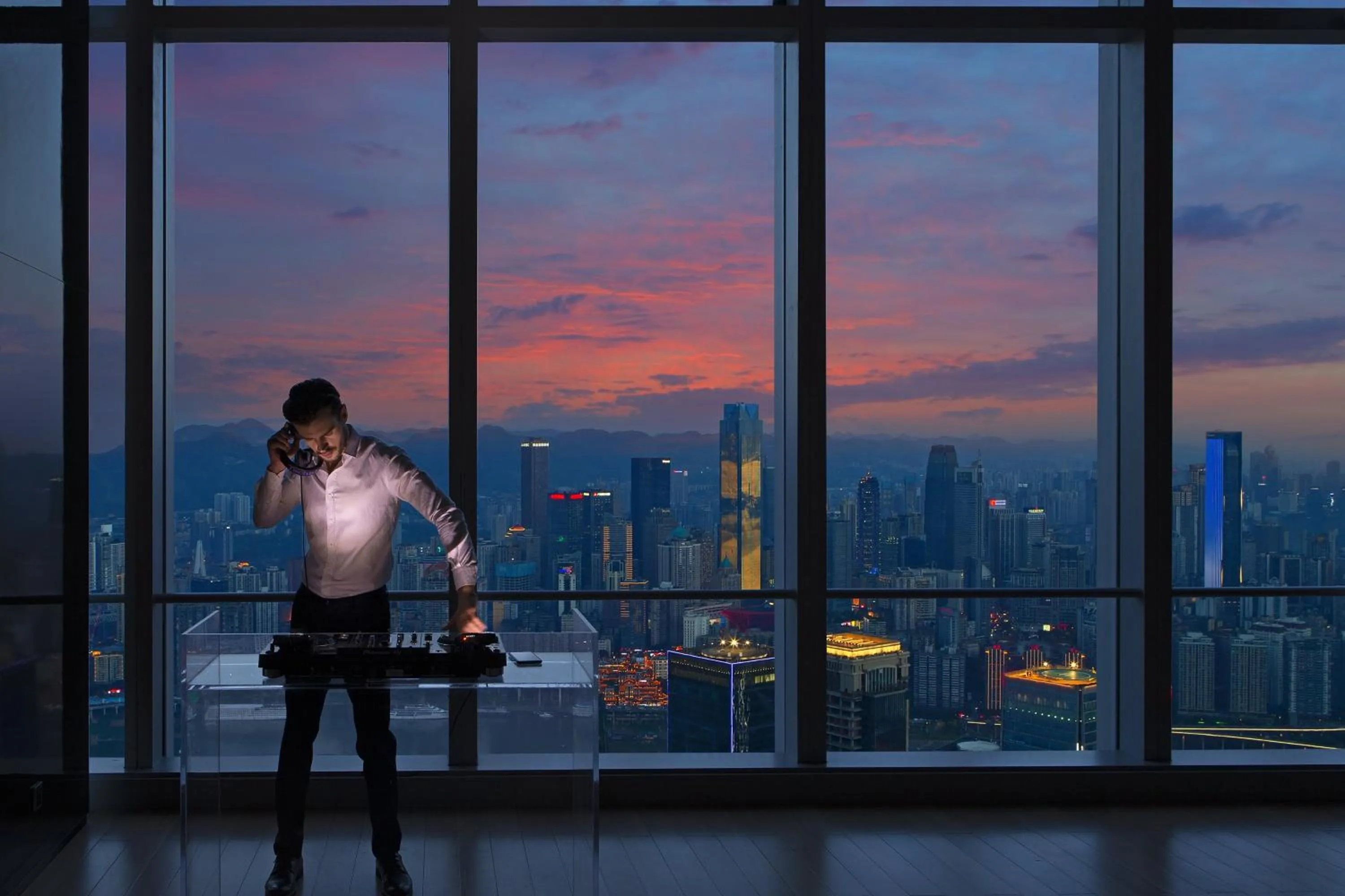 Lounge or bar in Niccolo Chongqing