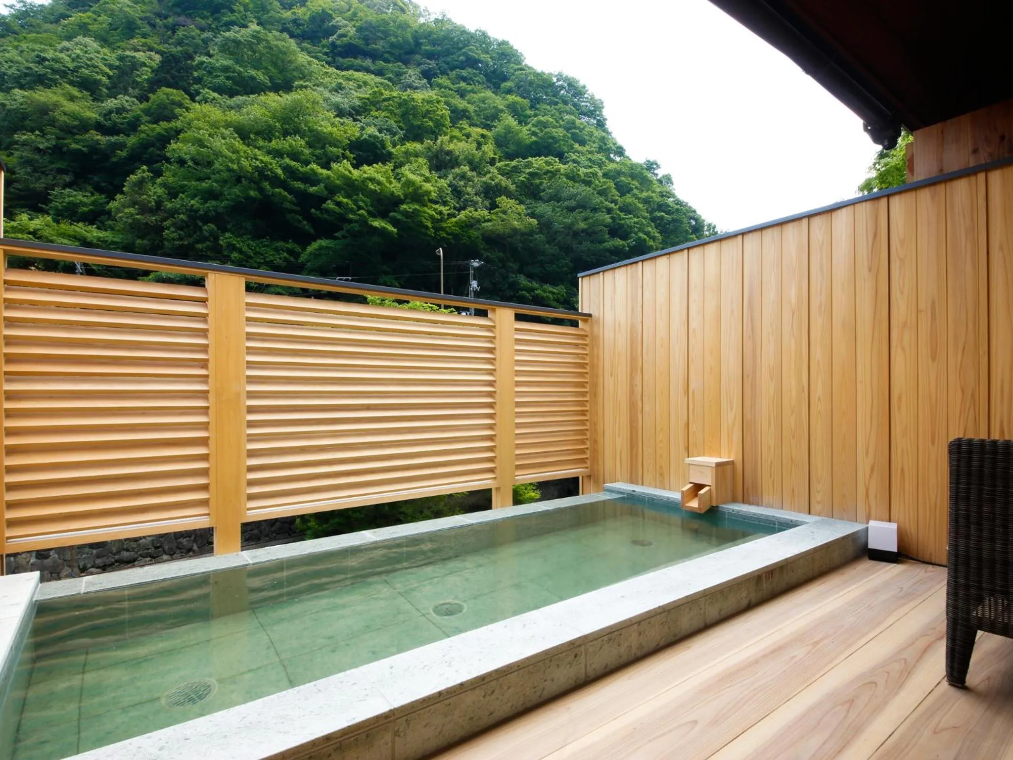 Open Air Bath in Asan Kotonami