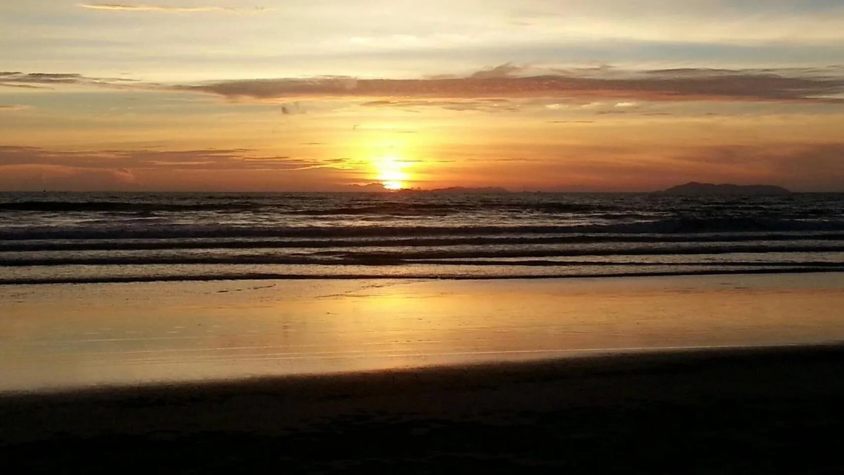 Phayam Coconut Beach Resort