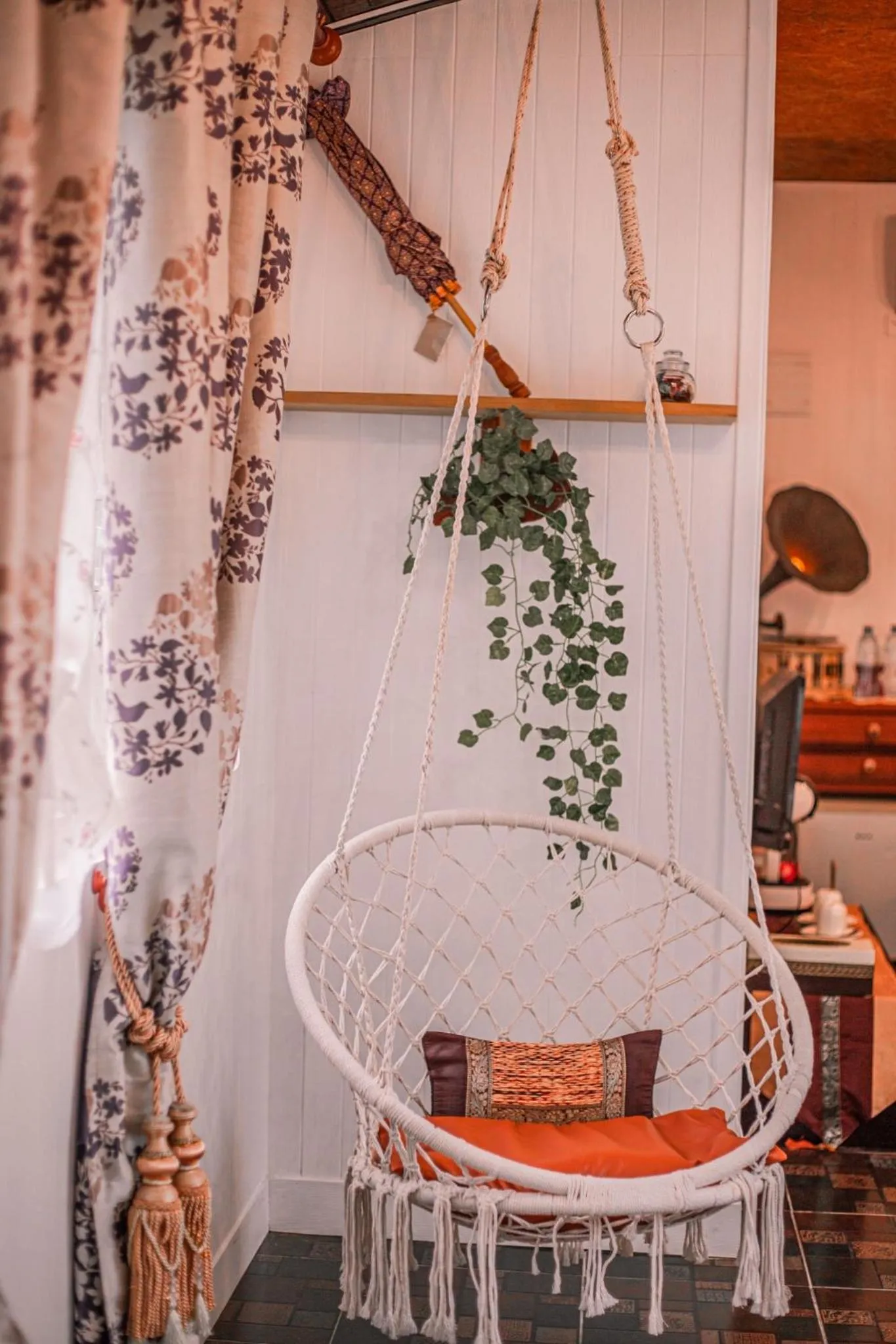 The Antique Riverside Resort