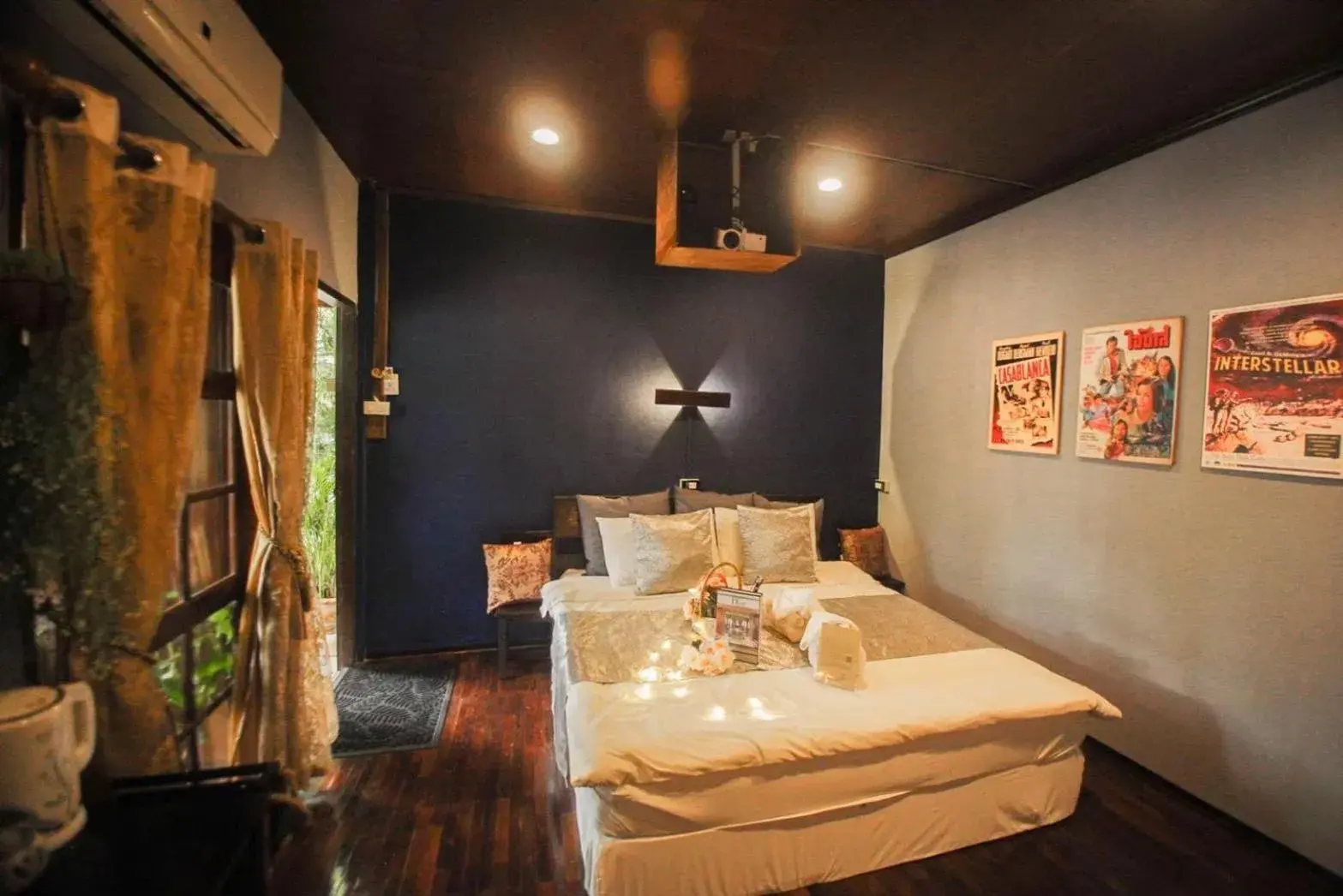 Executive King Room in The Antique Riverside Resort Executive King Room in The Antique Riverside Resort