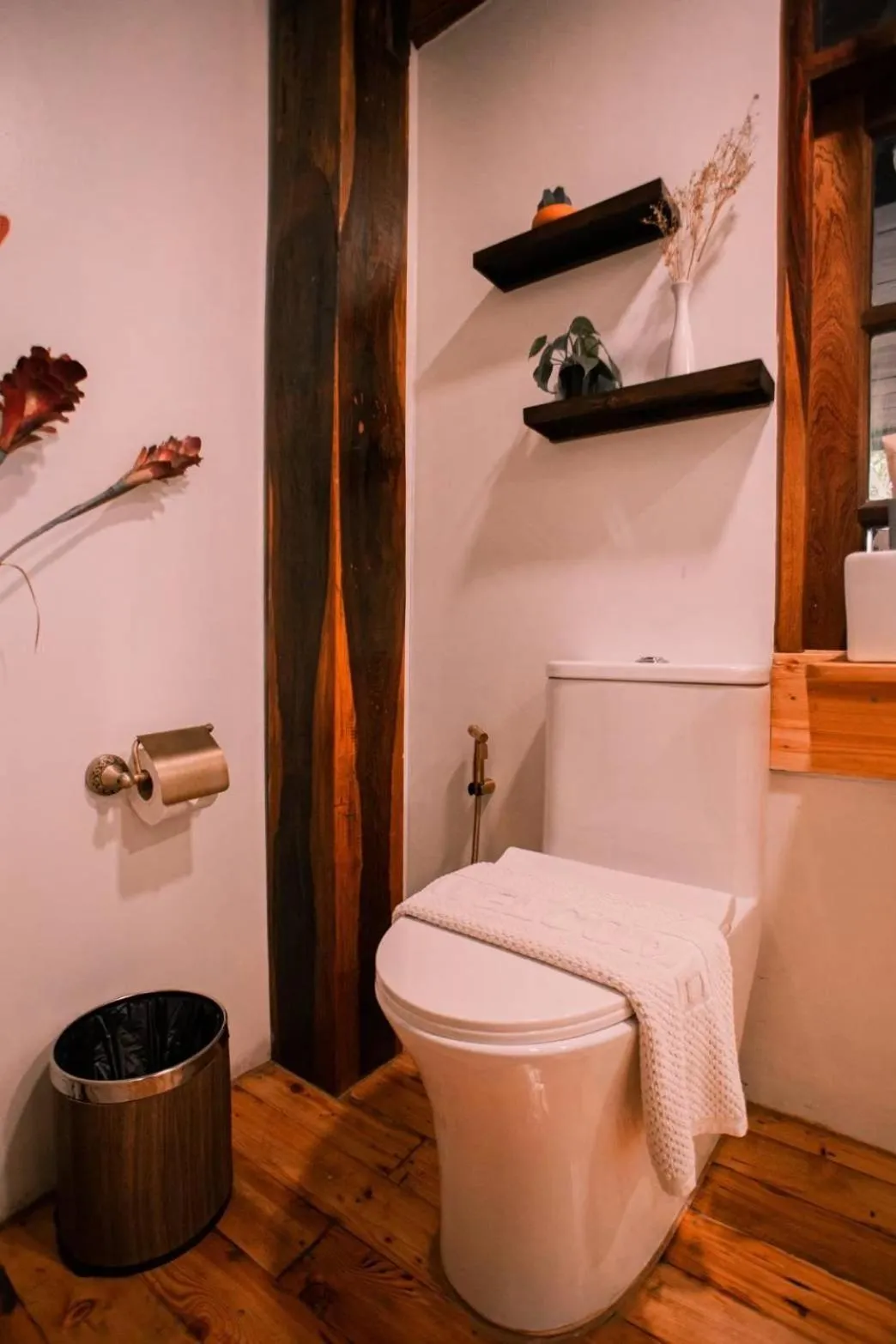 The Antique Riverside Resort