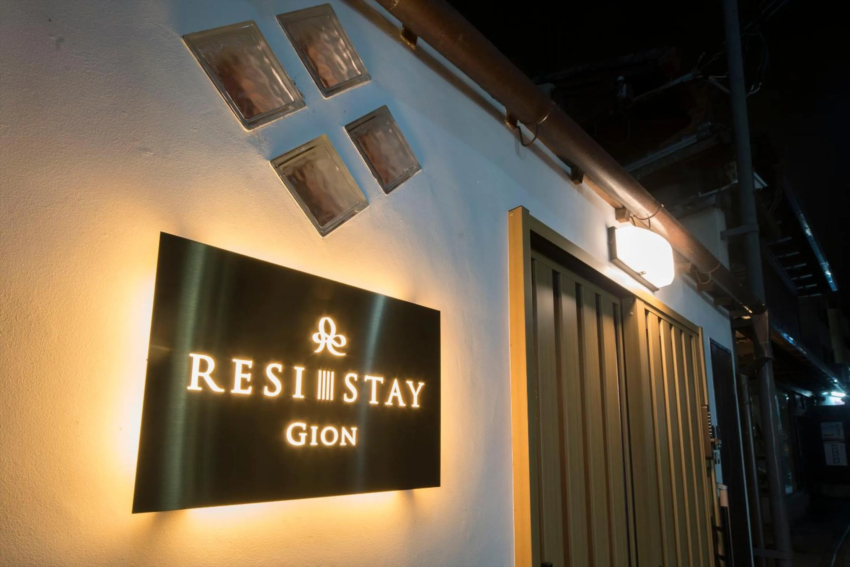 Property building in RESI STAY GION