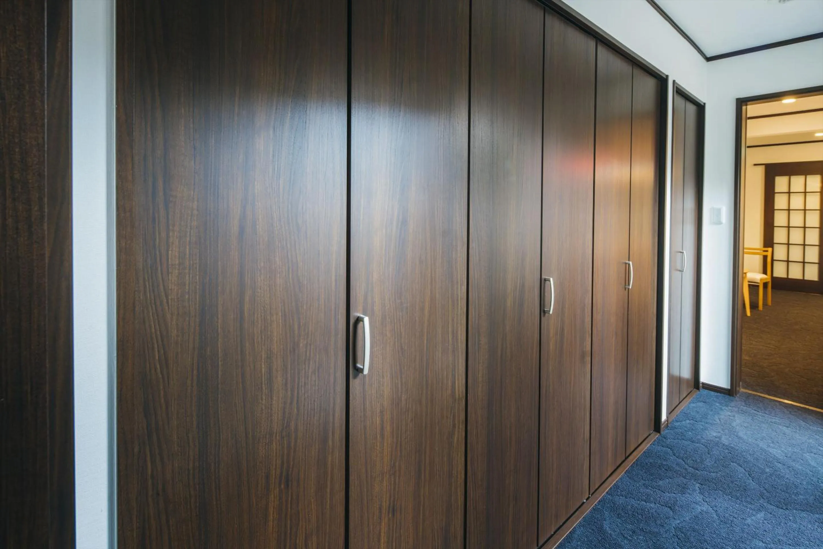 wardrobe in RESI STAY GION