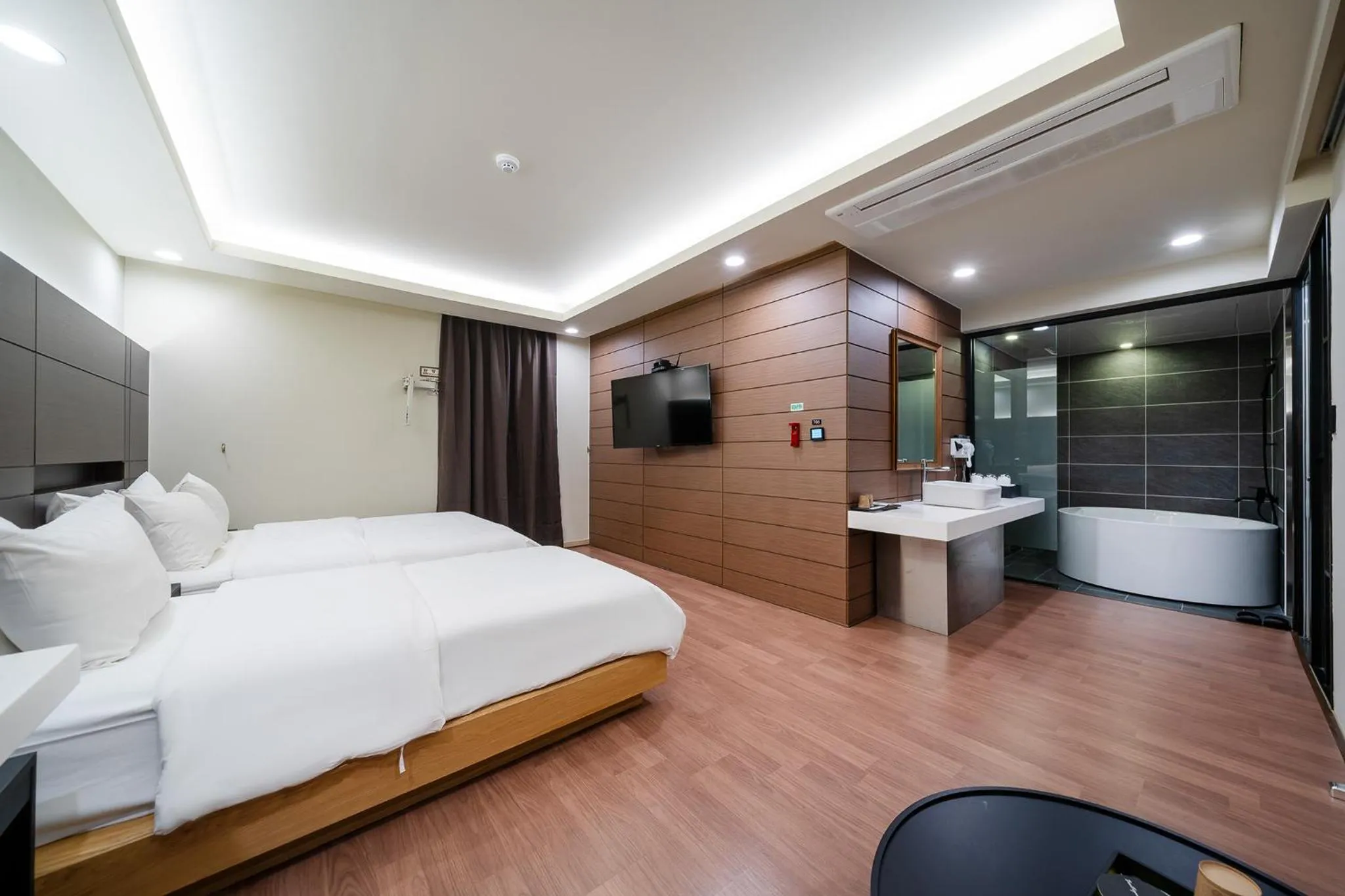 Bed in Boutique Hotel XYM Pyeongtaek