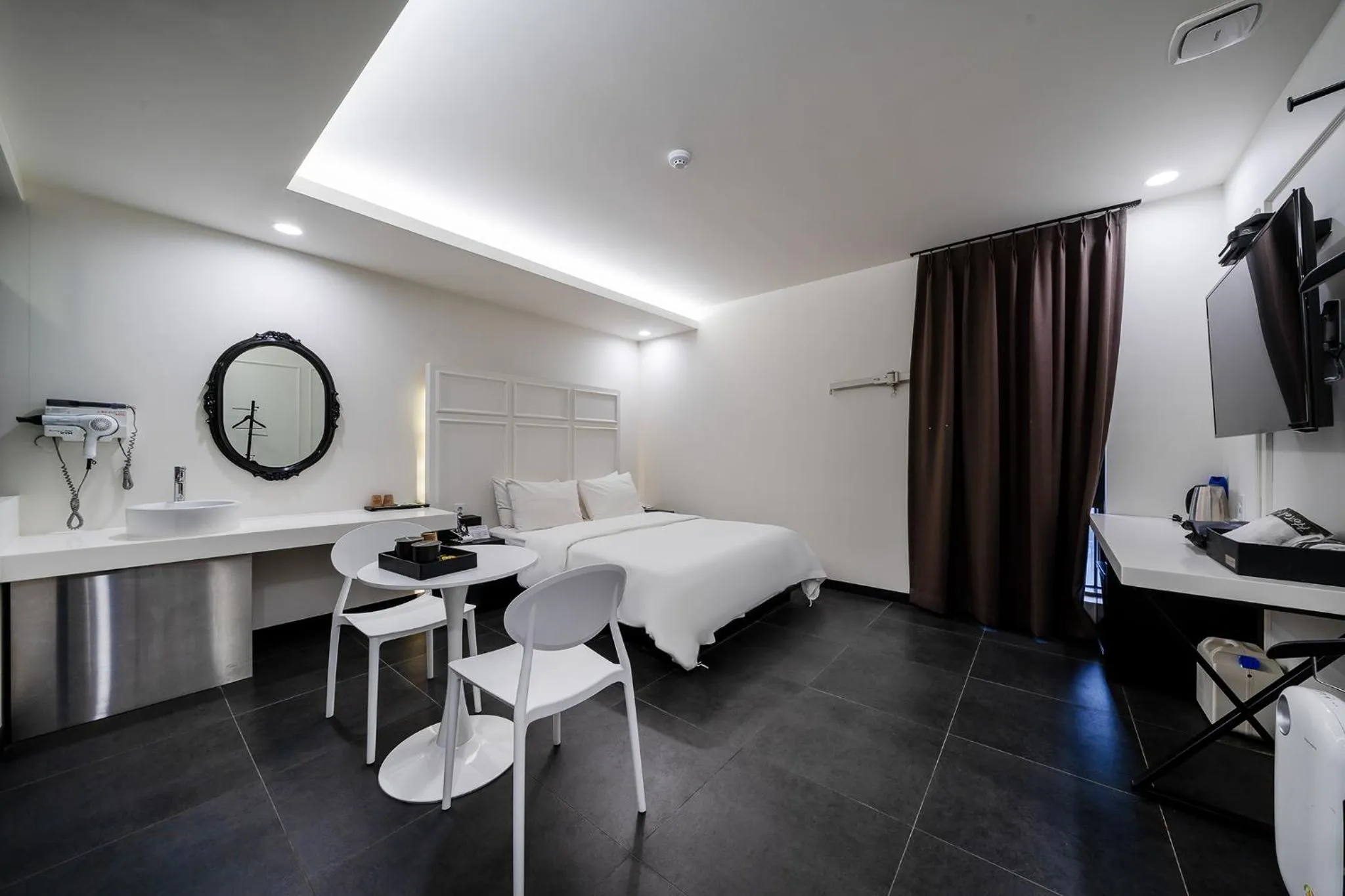 Boutique Hotel XYM Pyeongtaek