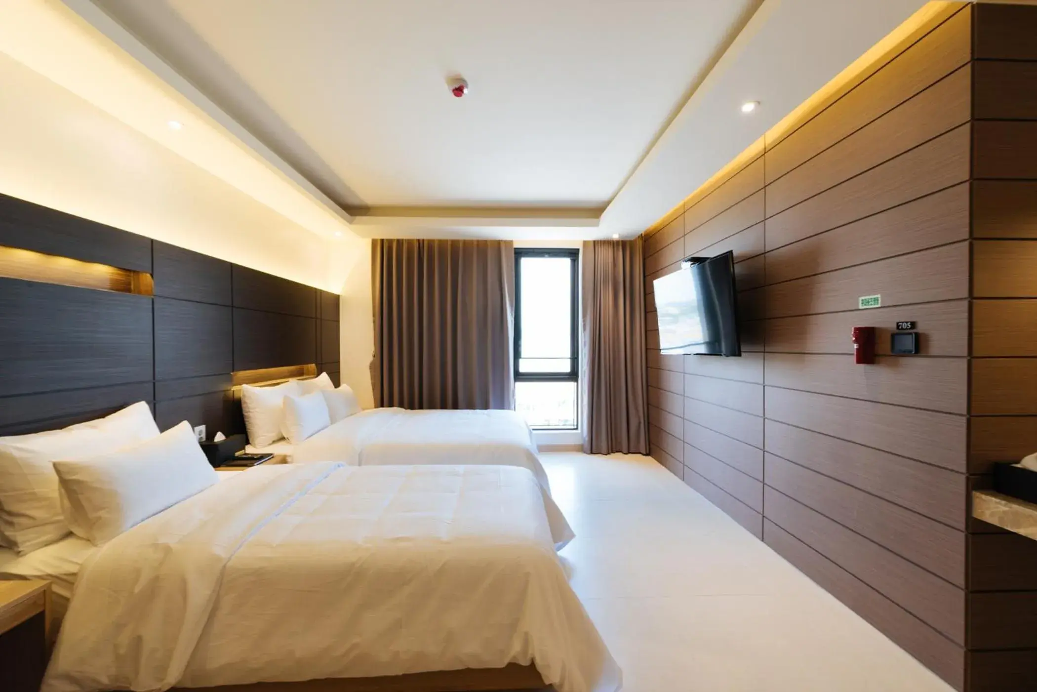 Superior Twin Room in Boutique Hotel XYM Pyeongtaek Superior Twin Room in Boutique Hotel XYM Pyeongtaek
