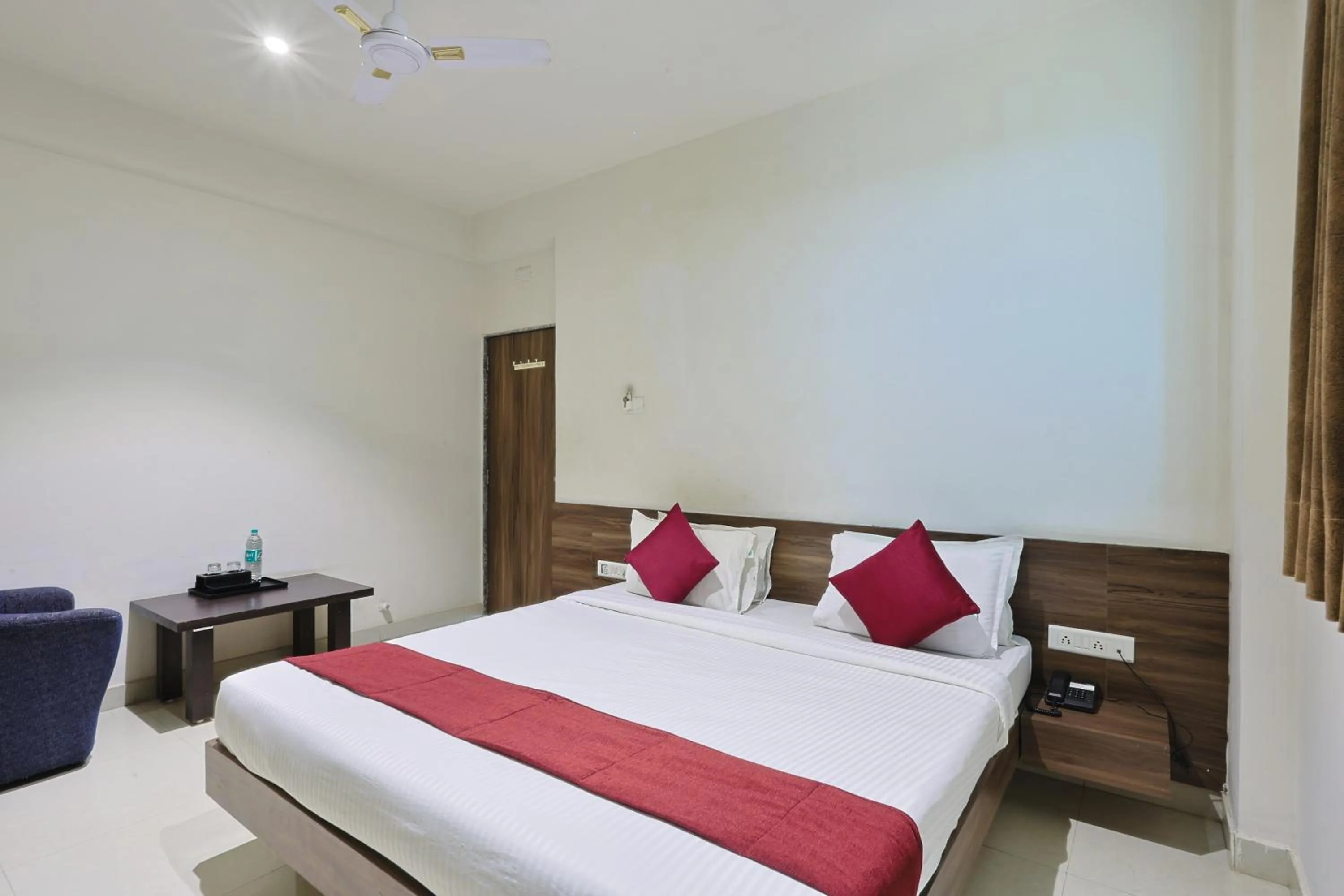 Bedroom, Bed in Hotel Scintilla