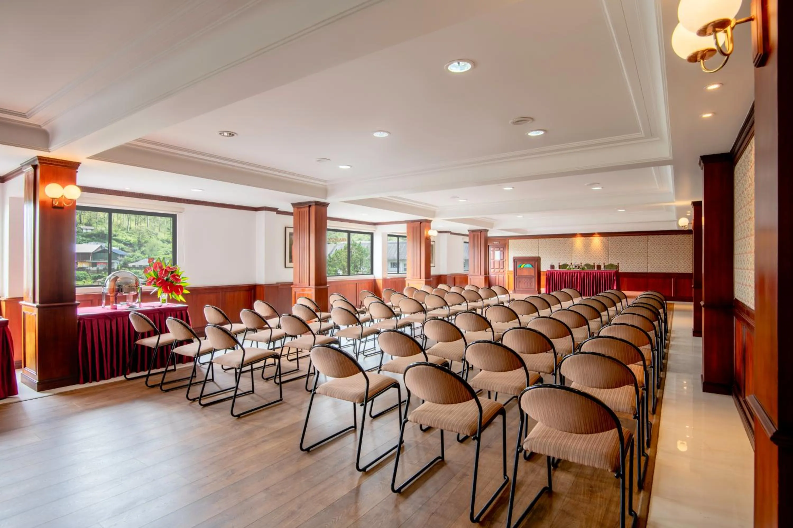 Banquet/Function facilities in Issacs Residency